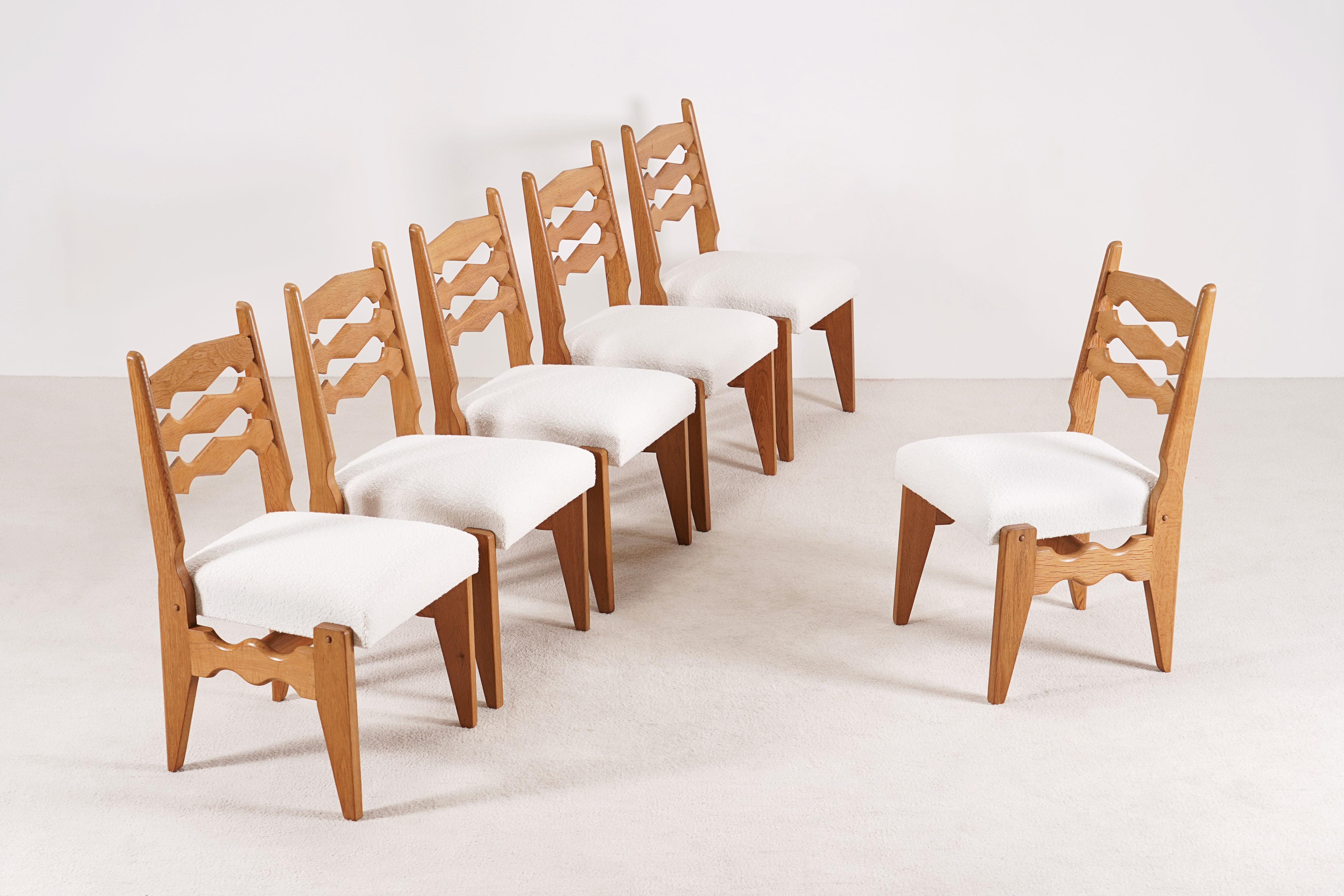 Mid-Century Modern Guillerme & Chambron, Set of 6 Oak Chairs for Votre Maison, 1960. Bouclé Fabric.