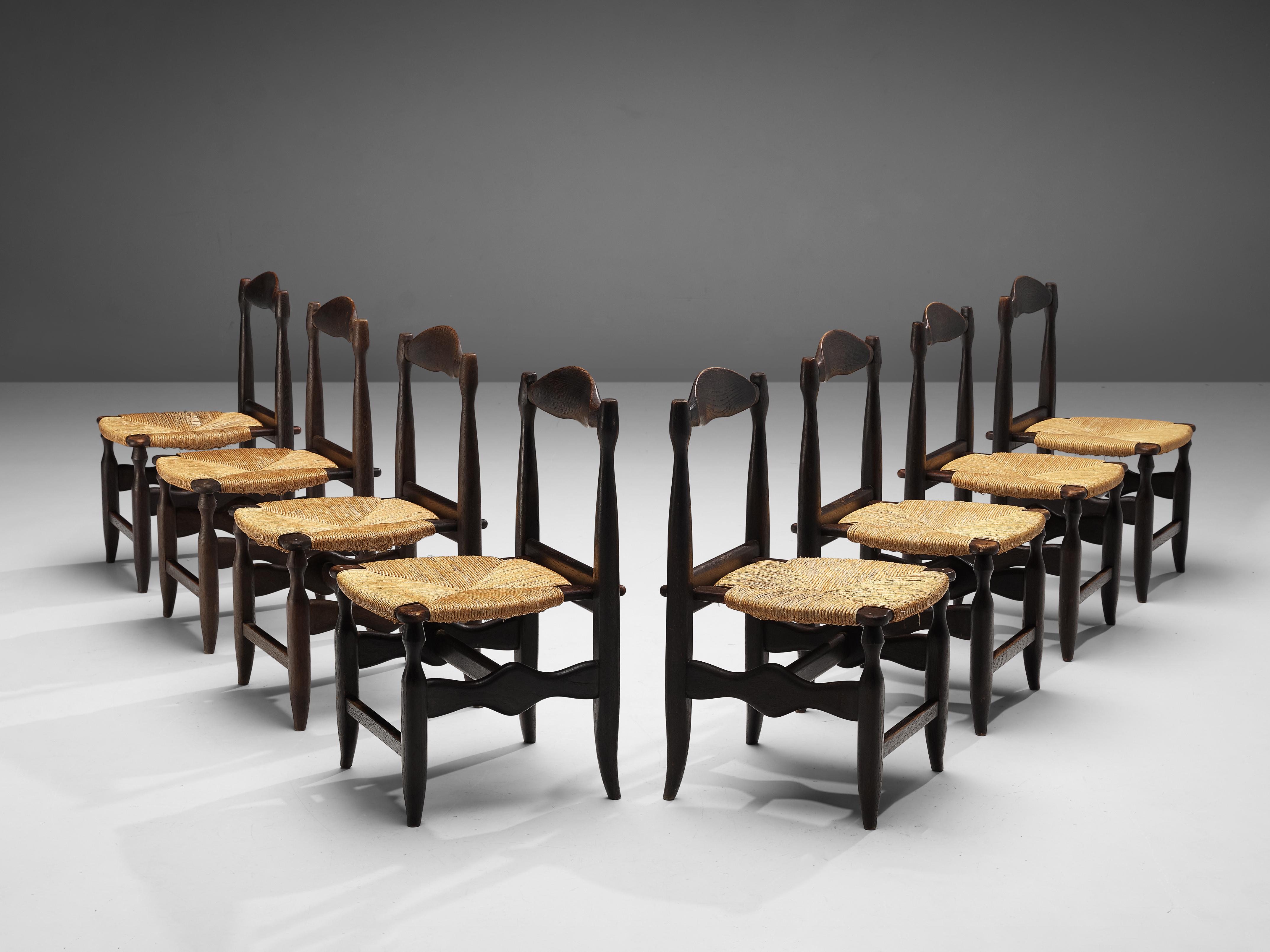 French Guillerme & Chambron Set of Eight Dining Chairs in Oak and Rush