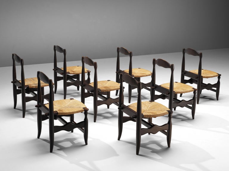 Guillerme & Chambron Set of Eight Dining Chairs in Oak and Rush For Sale 2