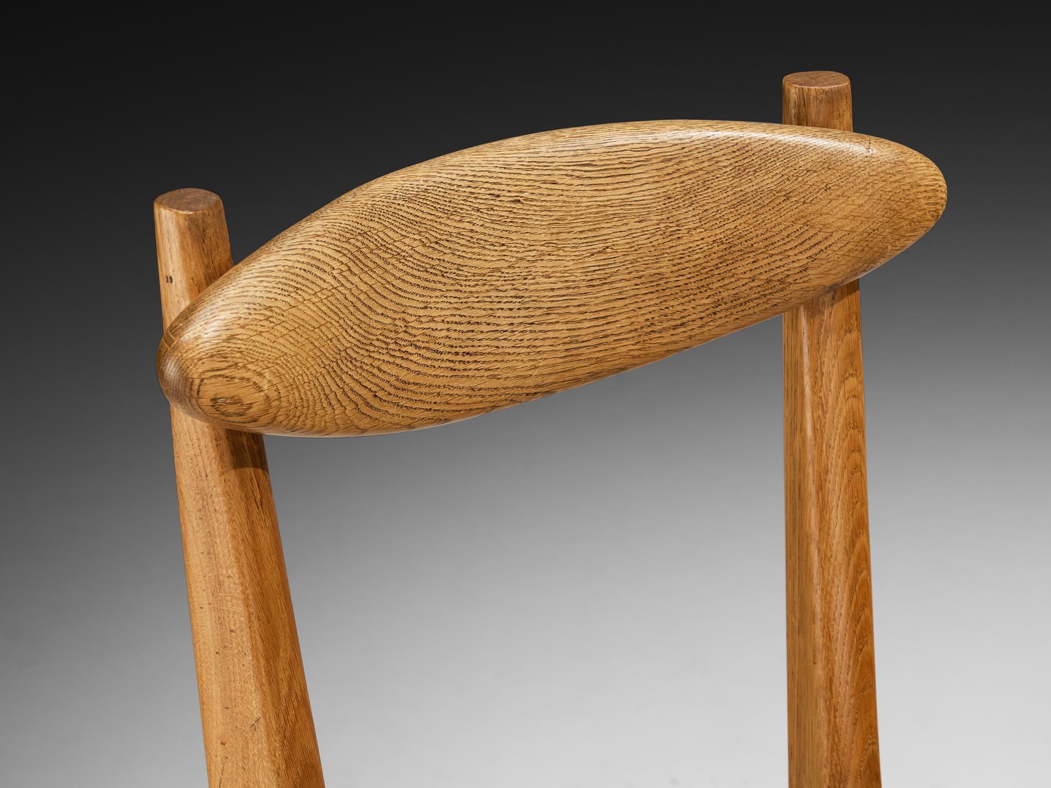 Guillerme & Chambron Set of Four 'Thierry' Dining Chairs in Oak in vendita 4