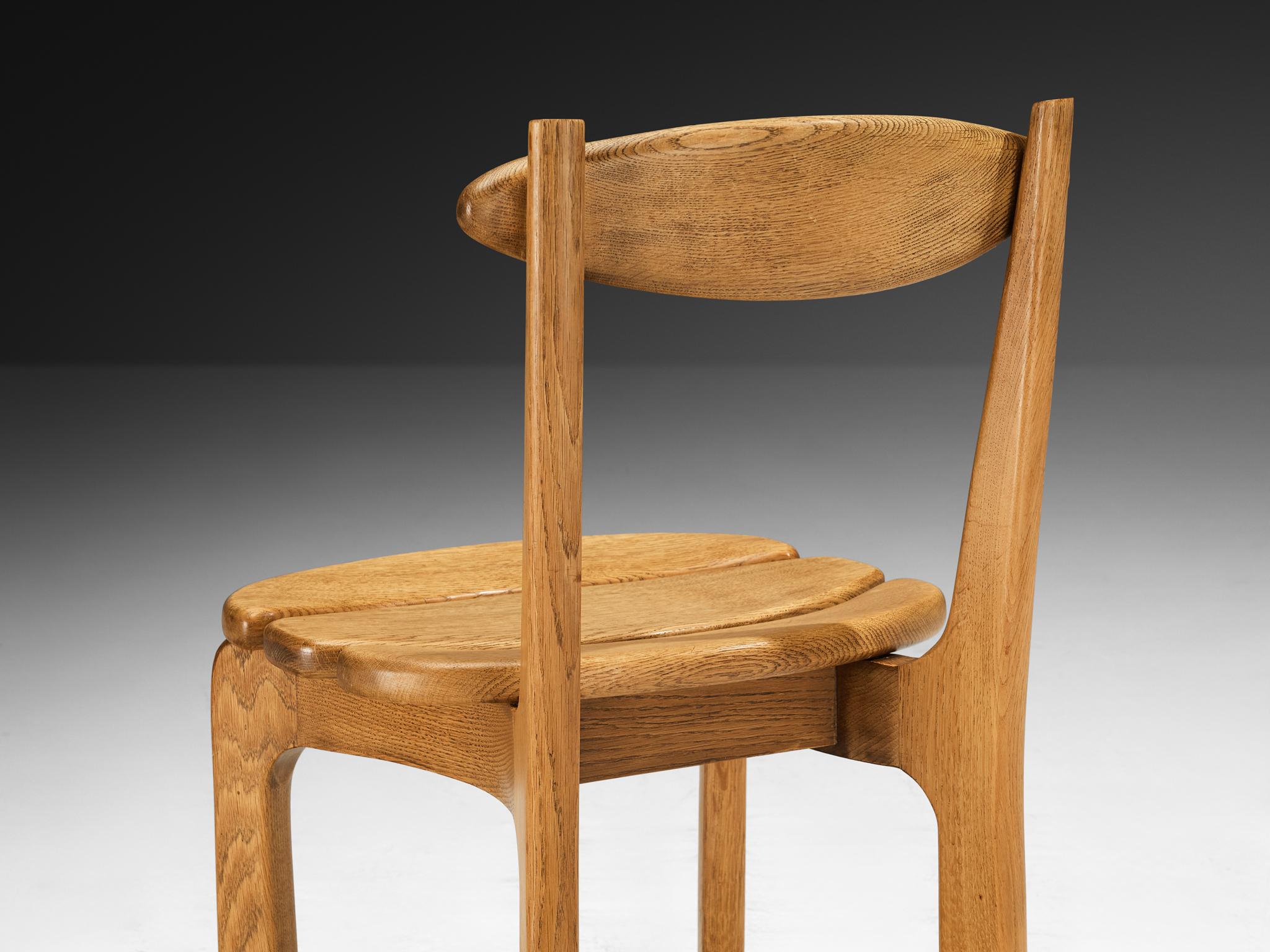 Guillerme & Chambron Set of Four 'Thierry' Dining Chairs in Oak in vendita 5