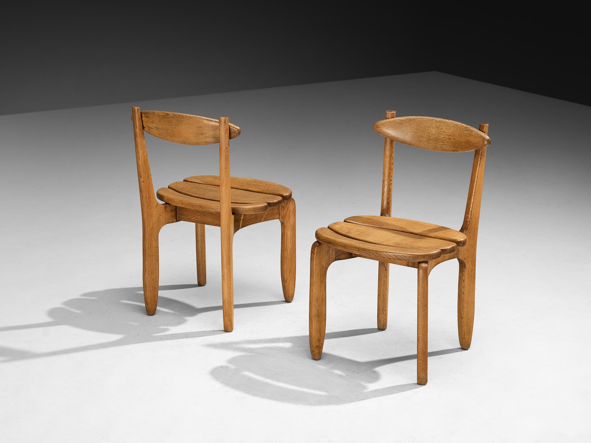 Guillerme & Chambron Set of Four 'Thierry' Dining Chairs in Oak in vendita 2