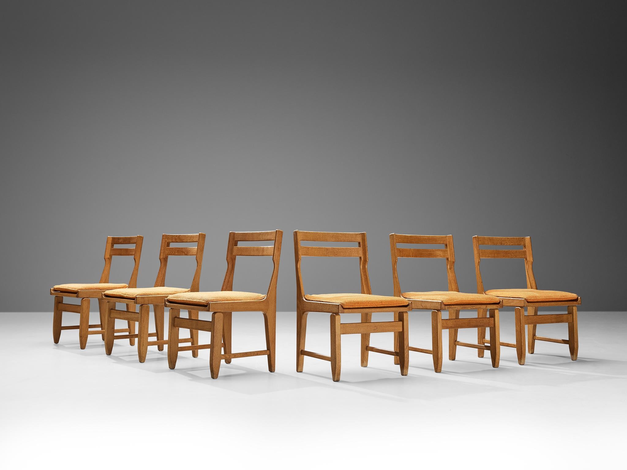 Guillerme & Chambron Set of Six 'Raphaël' Dining Chairs in Oak For Sale 3