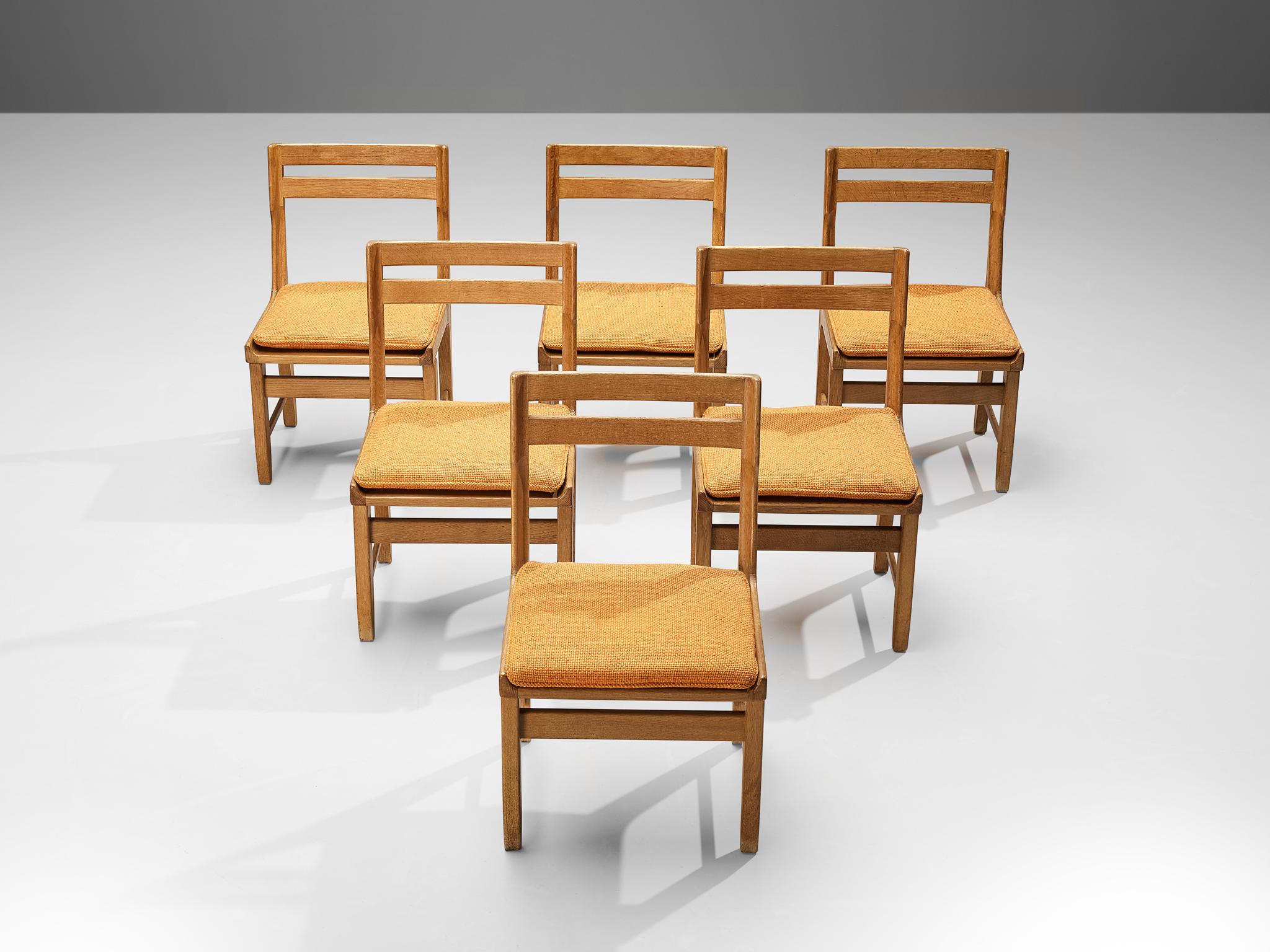 Guillerme & Chambron Set of Six 'Raphaël' Dining Chairs in Oak For Sale 1