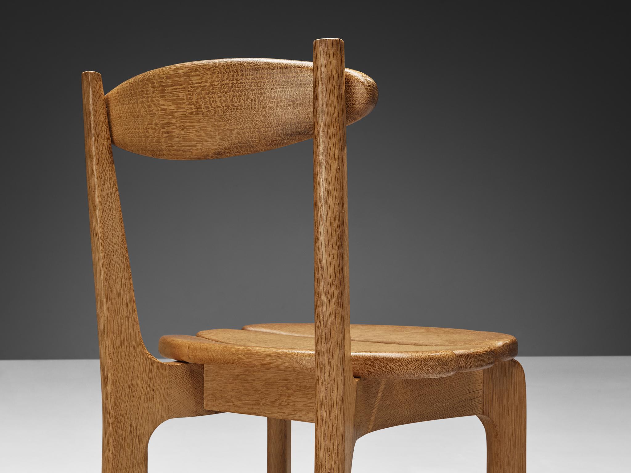 Guillerme & Chambron Set of Sixteen Dining Chairs in Solid Oak 7