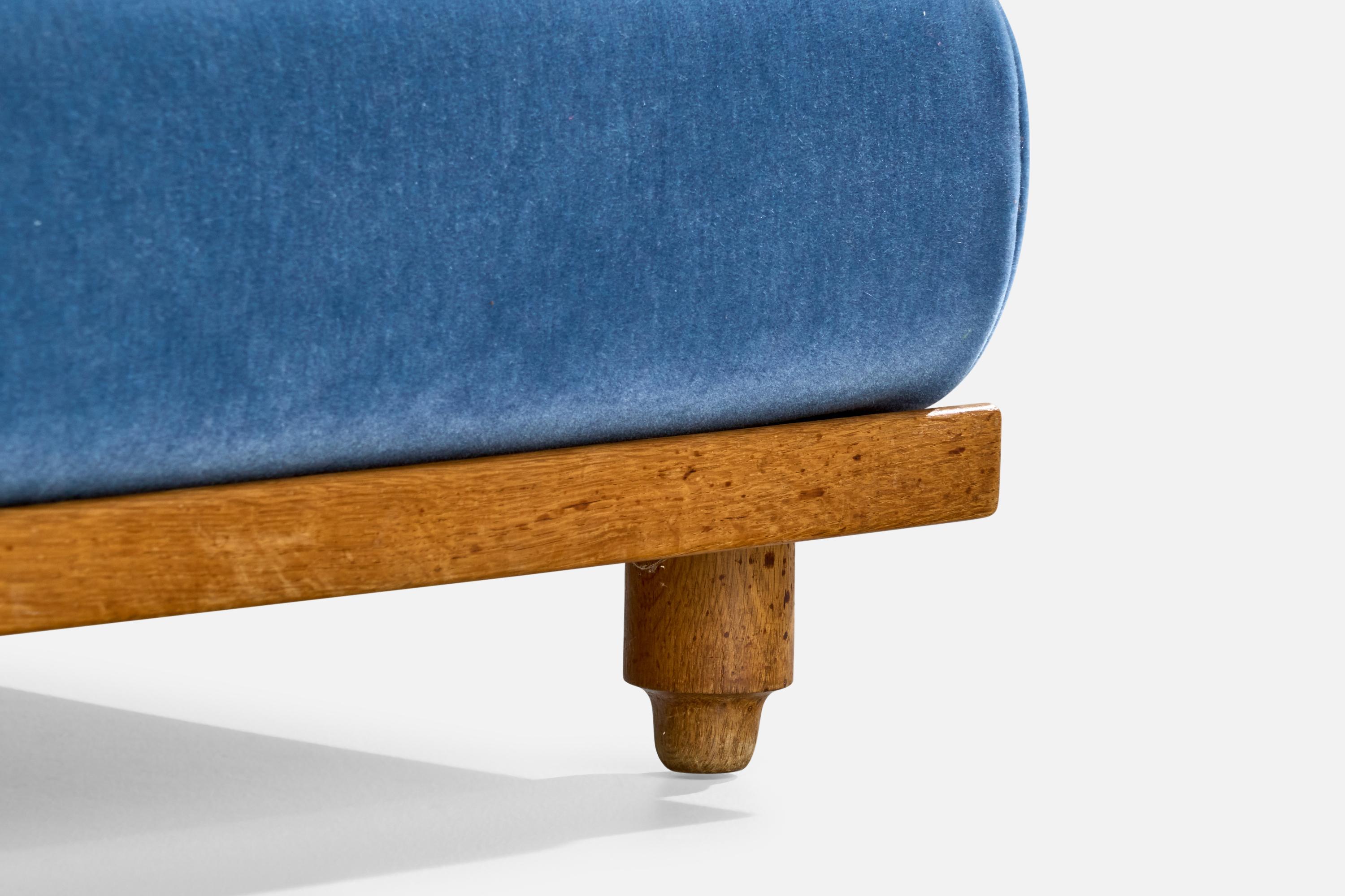 Guillerme & Chambron, Sedie a pantofola, Mohair, Oak, Francia, anni '50 5
