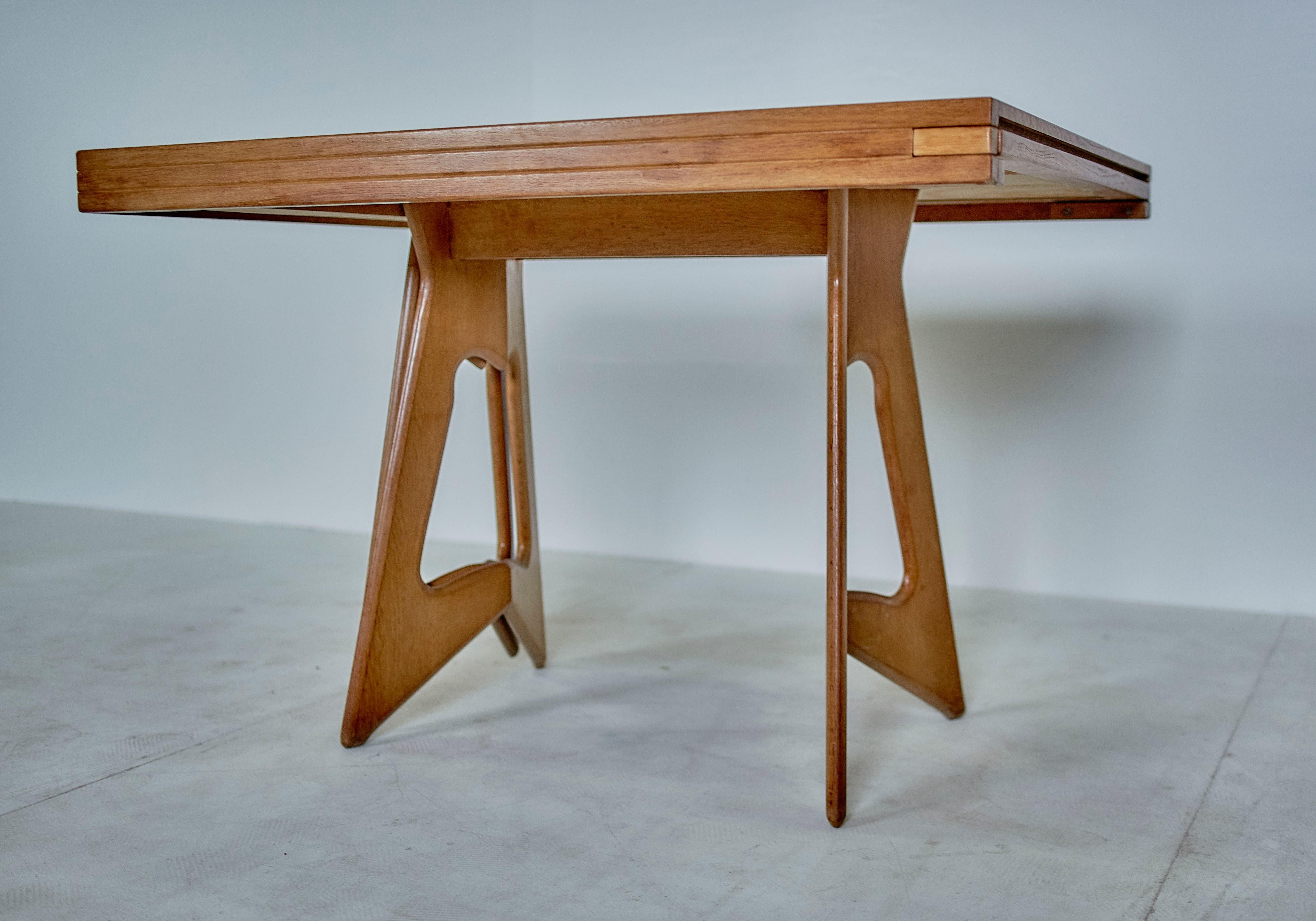 French Guillerme & Chambron Solid Oak and Marquetry Extendable Dining Table, 1960 For Sale
