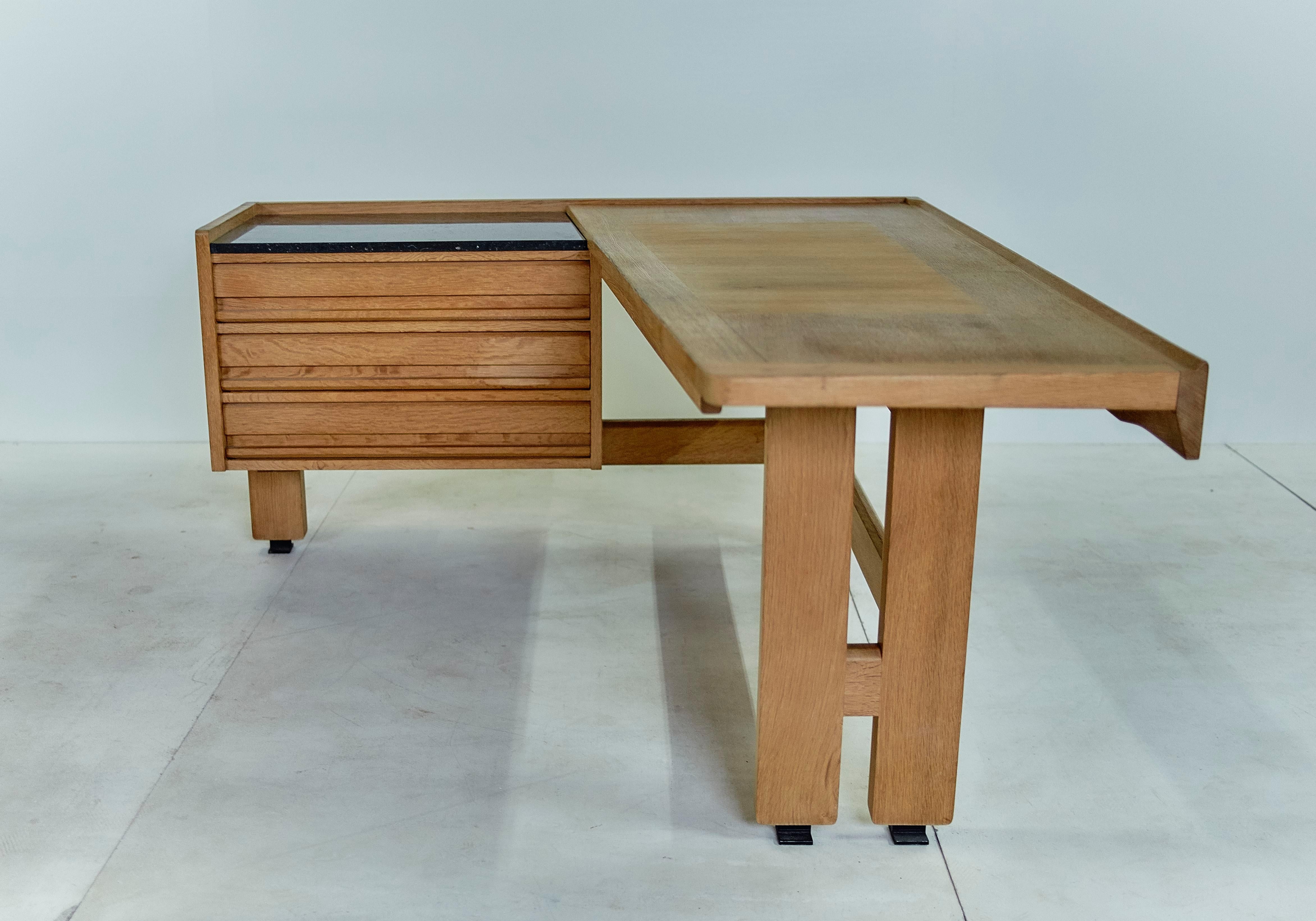 Mid-Century Modern Guillerme & Chambron Solid Oak Corner Desk, Votre Maison Edition, 1950 For Sale