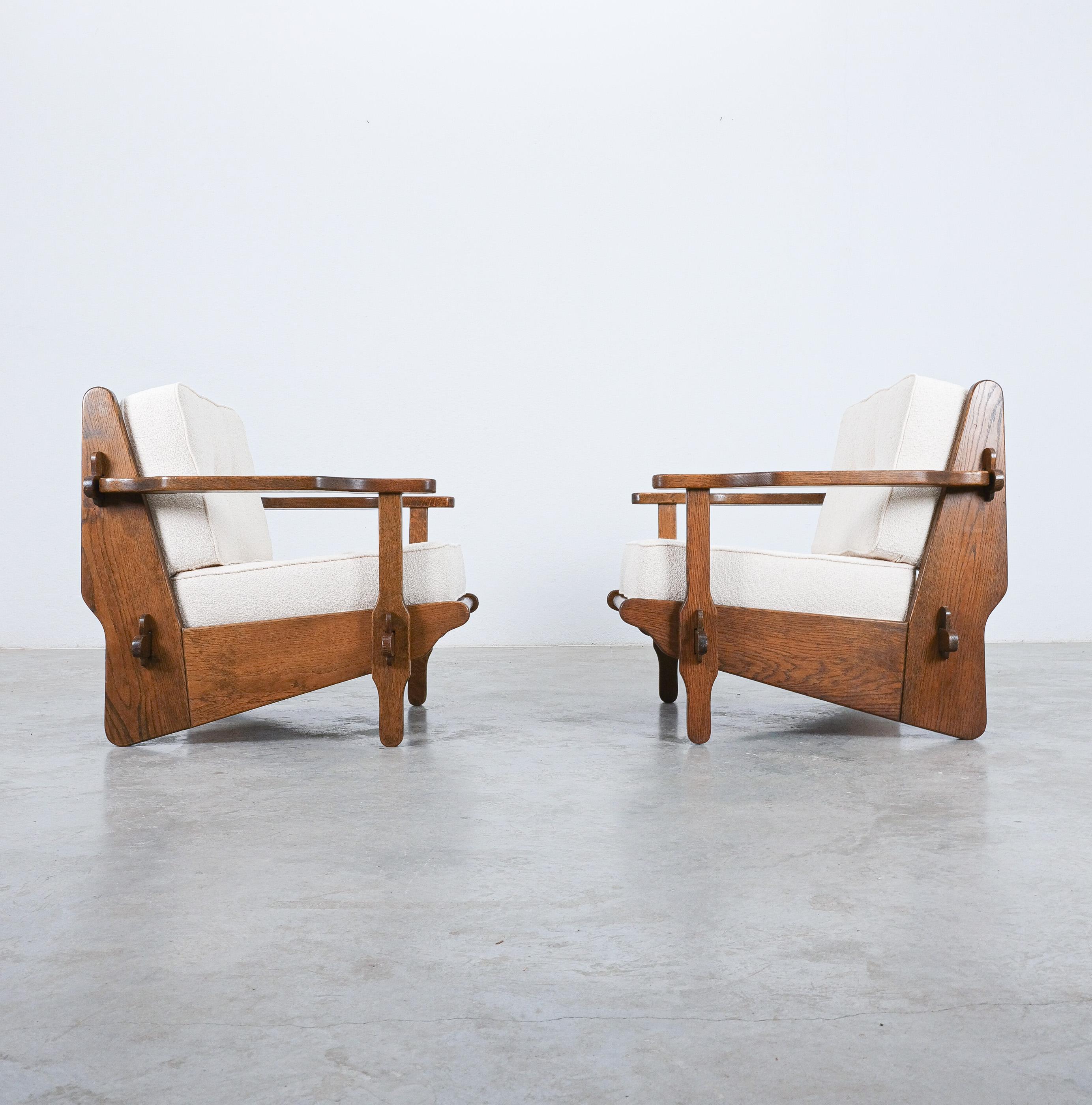 Guillerme Chambron Style Oak Armchairs Creme Bouclé, France 1950 For Sale 3