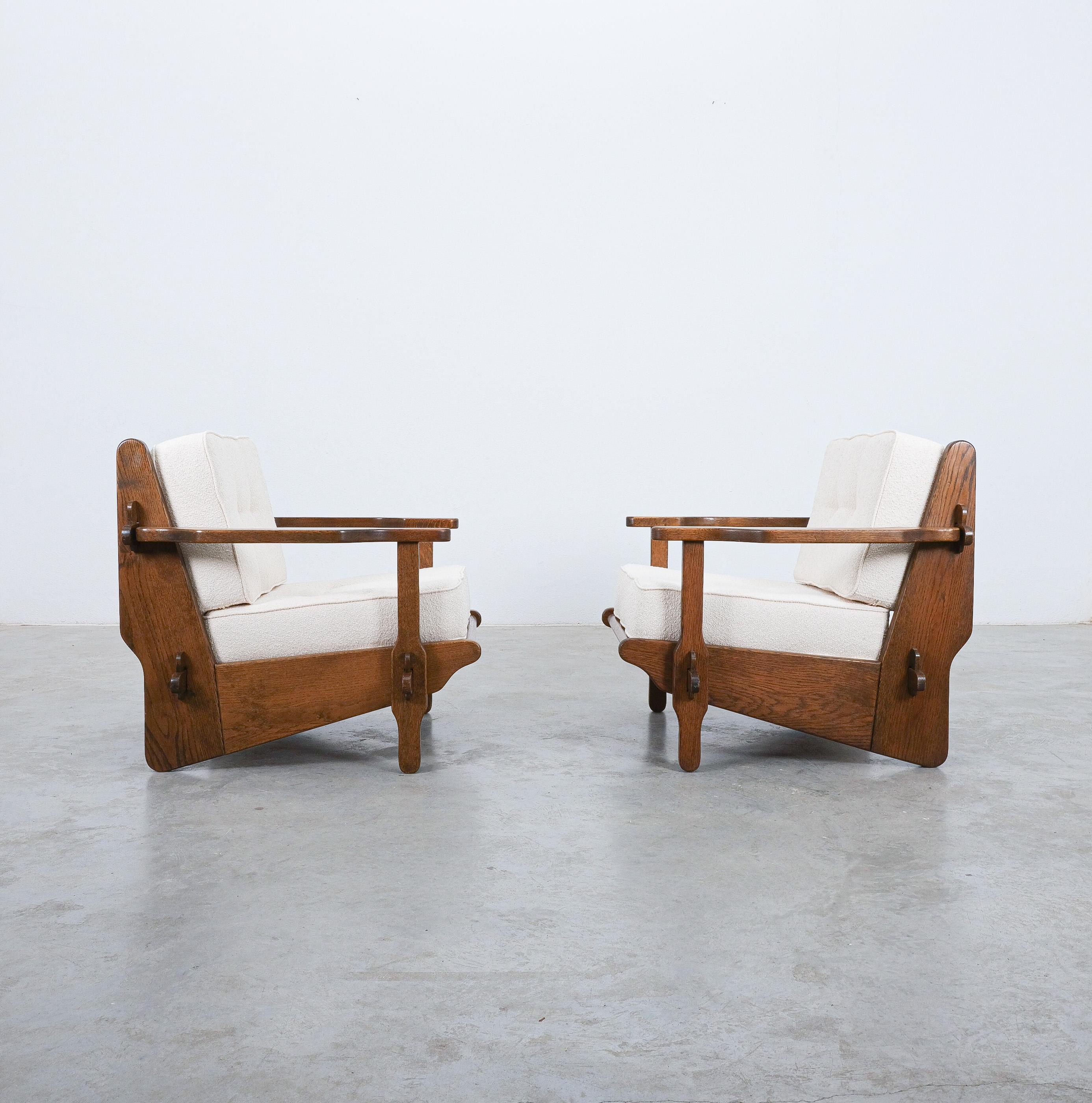 Guillerme Chambron Style Oak Armchairs Creme Bouclé, France 1950 For Sale 4