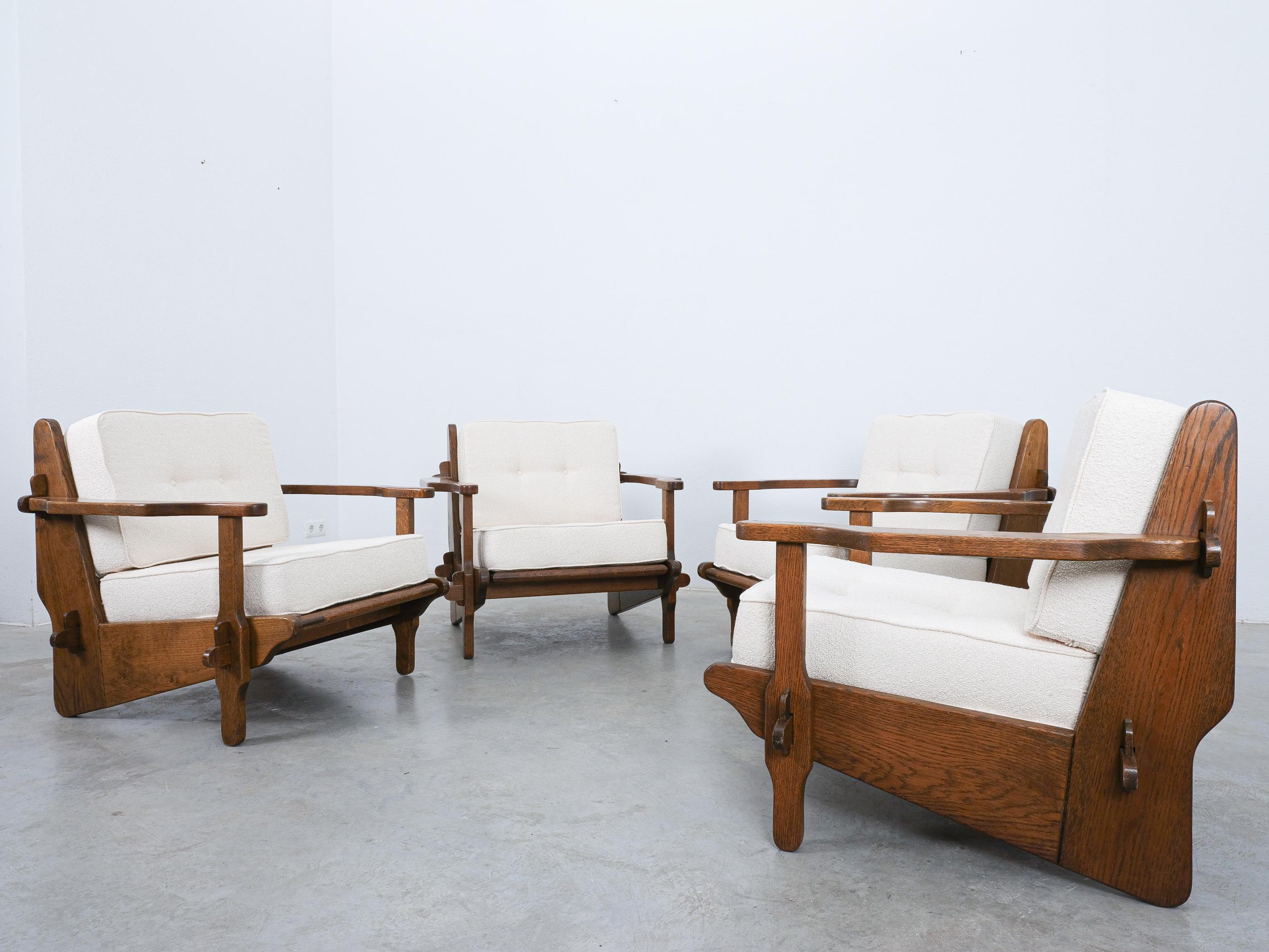 Guillerme Chambron Style Oak Armchairs Creme Bouclé, France 1950 In Good Condition For Sale In Vienna, AT
