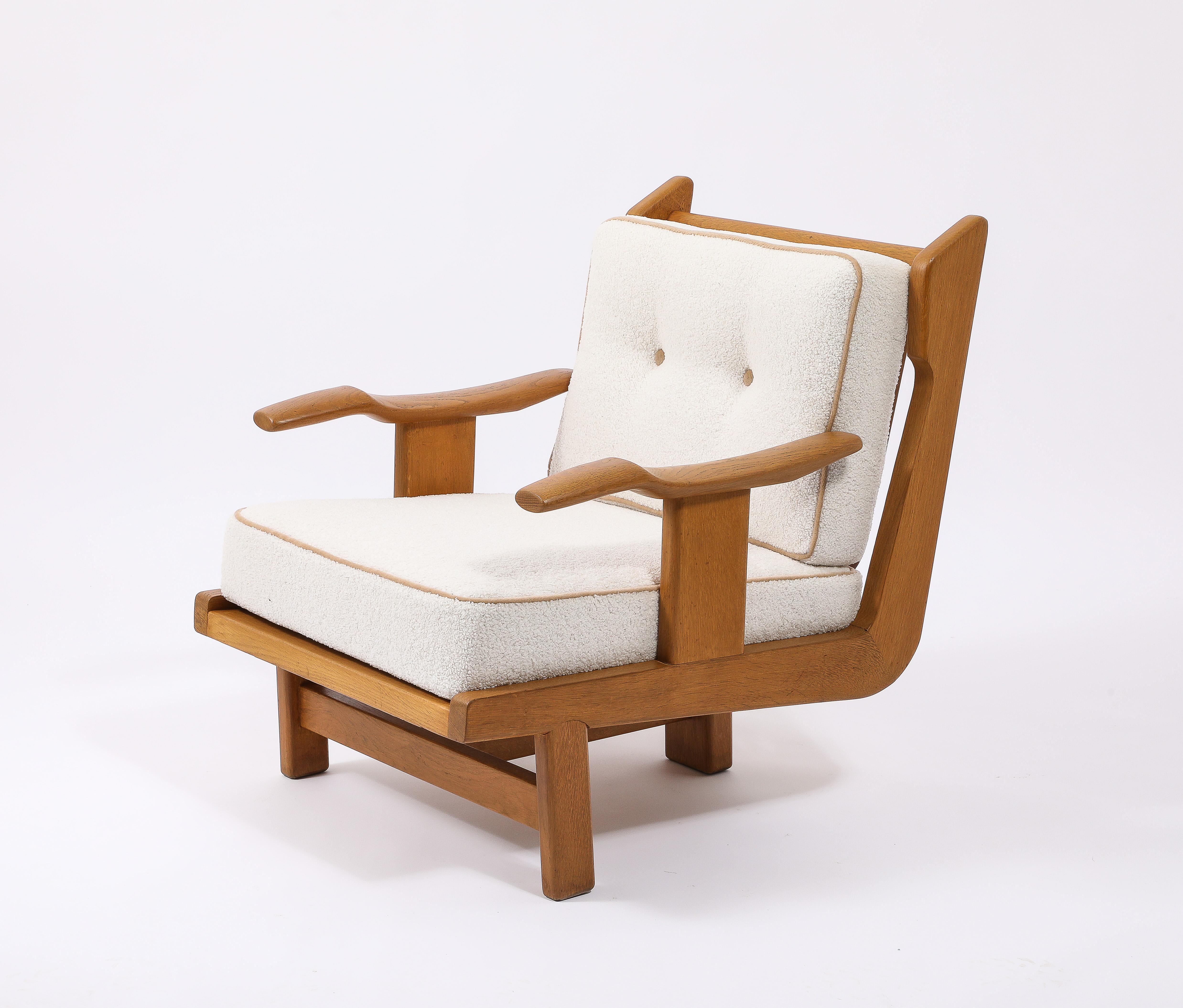 French Guillerme & Chambron T Chair in Oak, France 1960's For Sale
