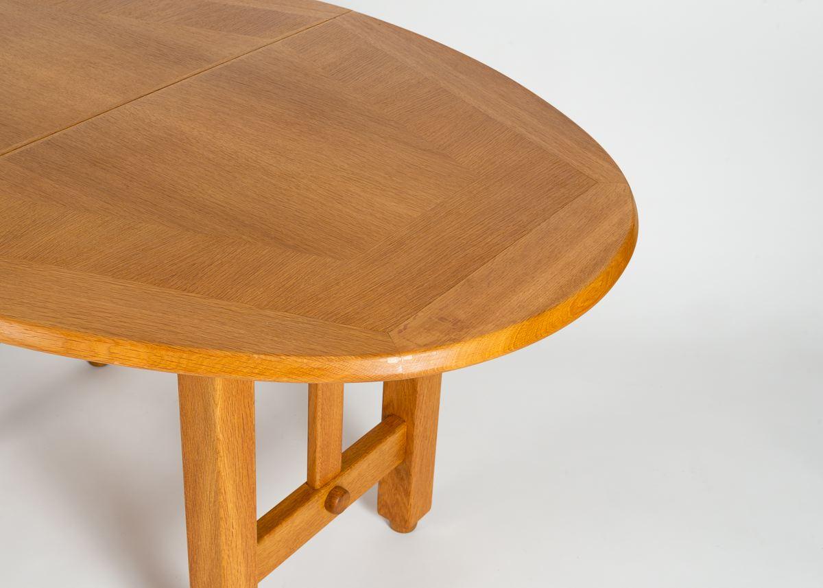 Mid-Century Modern Guillerme & Chambron, Table Ovale de Salle, Dining Table in Oak For Sale