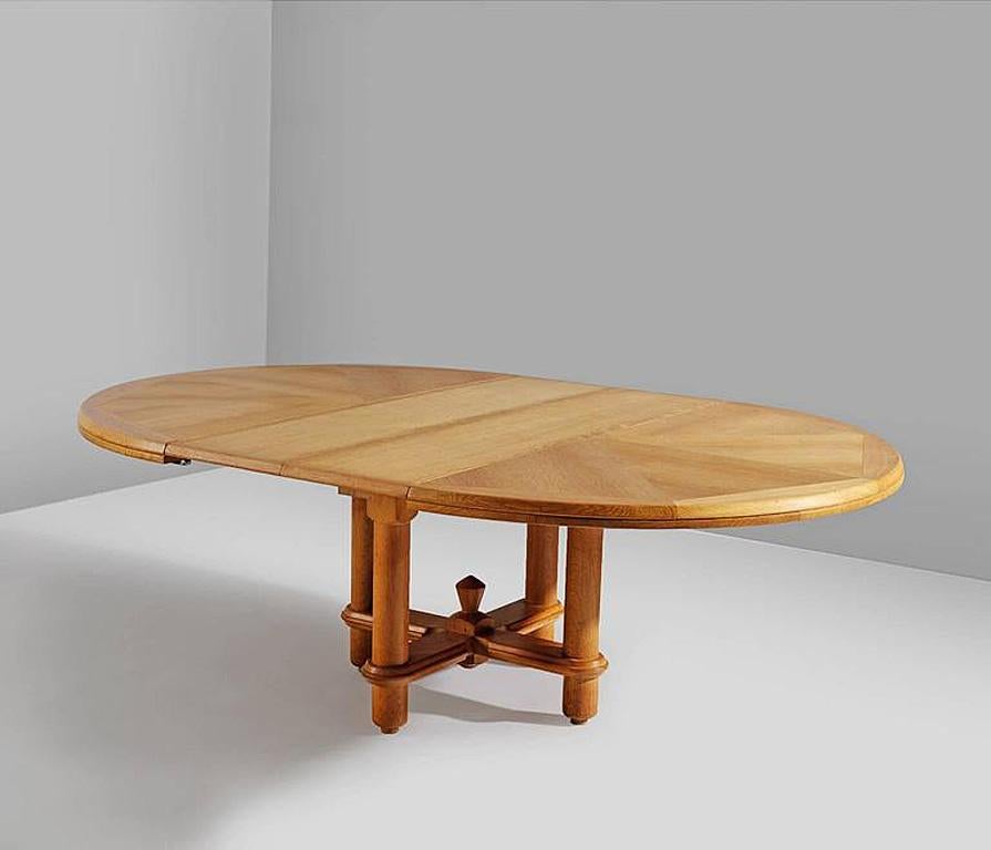 French Guillerme & Chambron, Victorine Dining Room Table in Oak, Edition Votre Maison