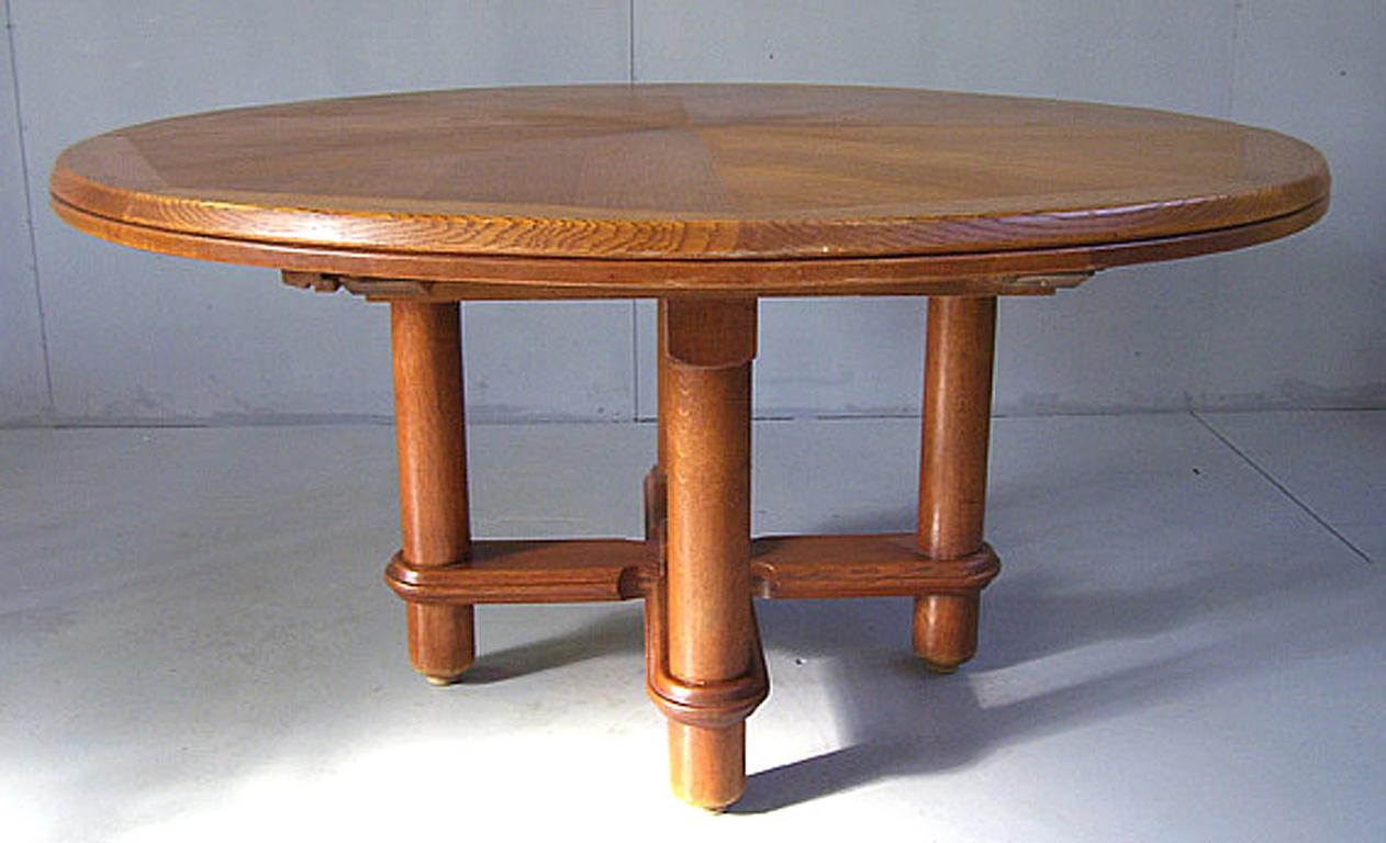 Guillerme & Chambron, Victorine Dining Room Table in Oak, Edition Votre Maison In Good Condition In Saint-Ouen, FR