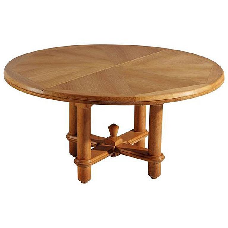 Late 20th Century Guillerme & Chambron, Victorine Dining Room Table in Oak, Edition Votre Maison