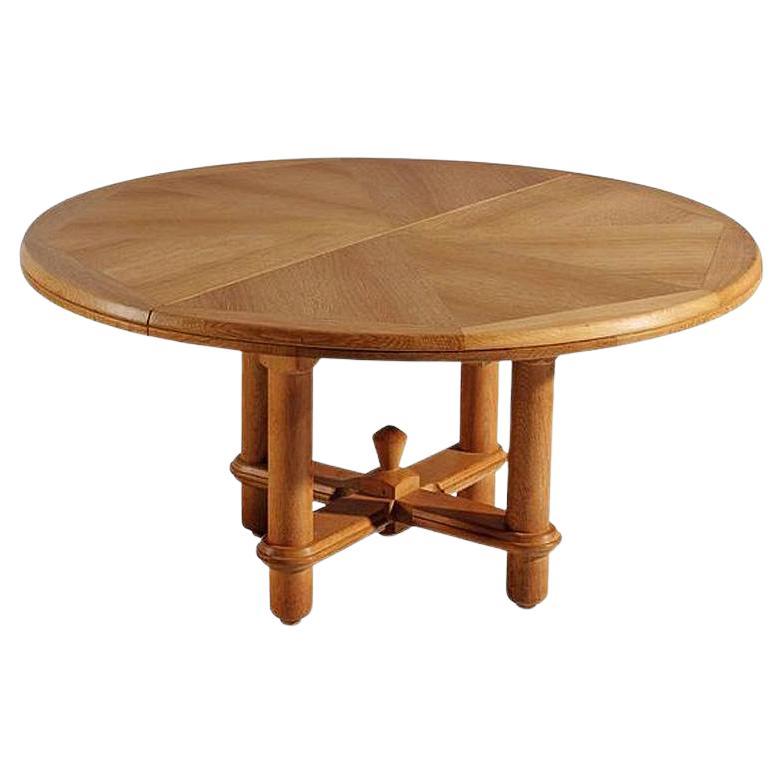 Guillerme & Chambron, Victorine Dining Room Table in Oak, Edition Votre Maison For Sale