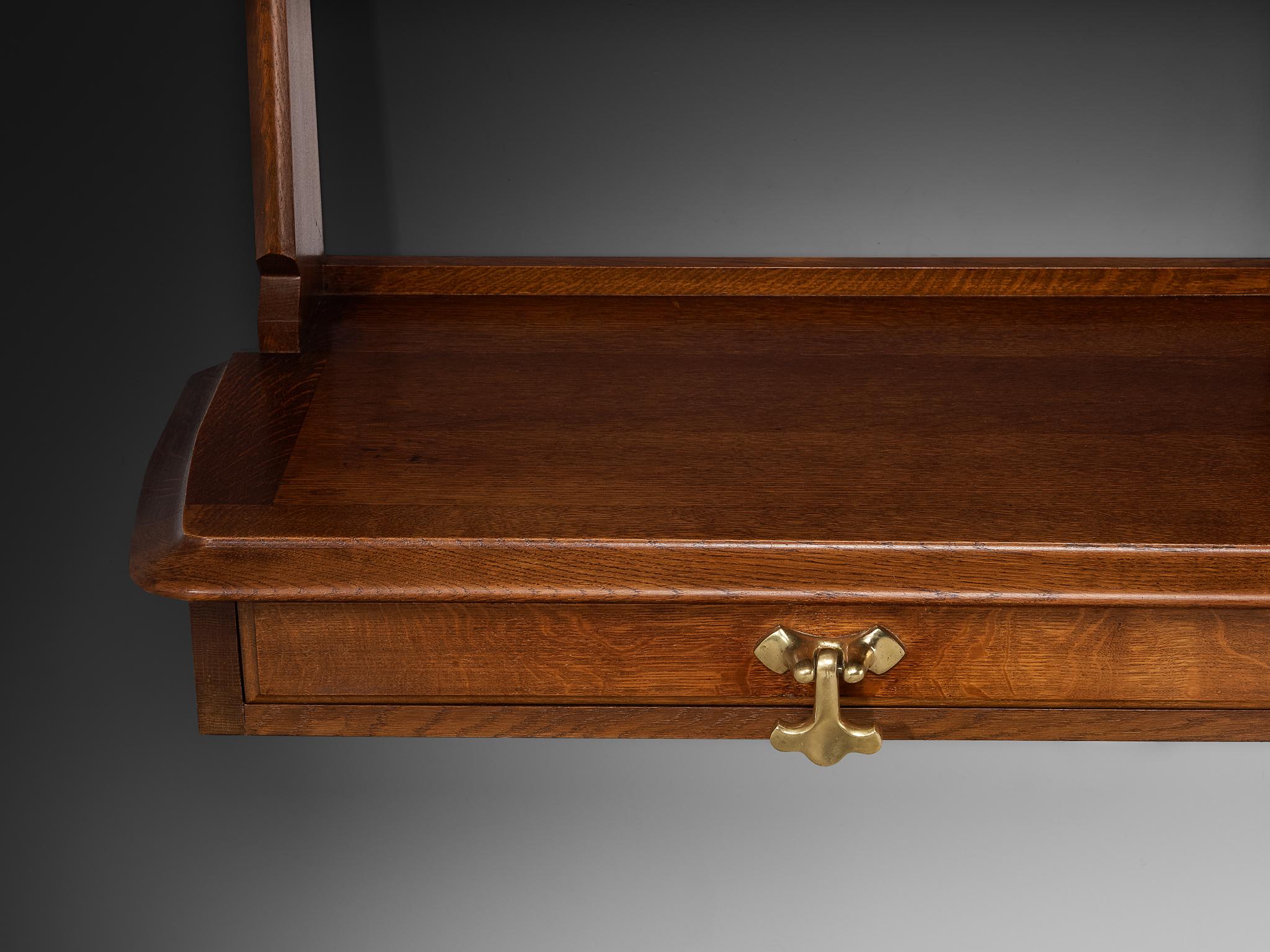 Scaffale a parete Guillerme & Chambron con cassetti in Oak massiccio In condizioni buone in vendita a Waalwijk, NL