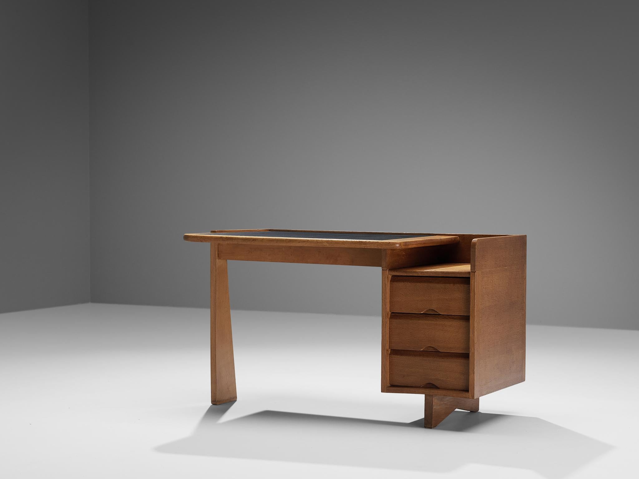 Guillerme & Chambron Writing Desk in Oak and Leather 4