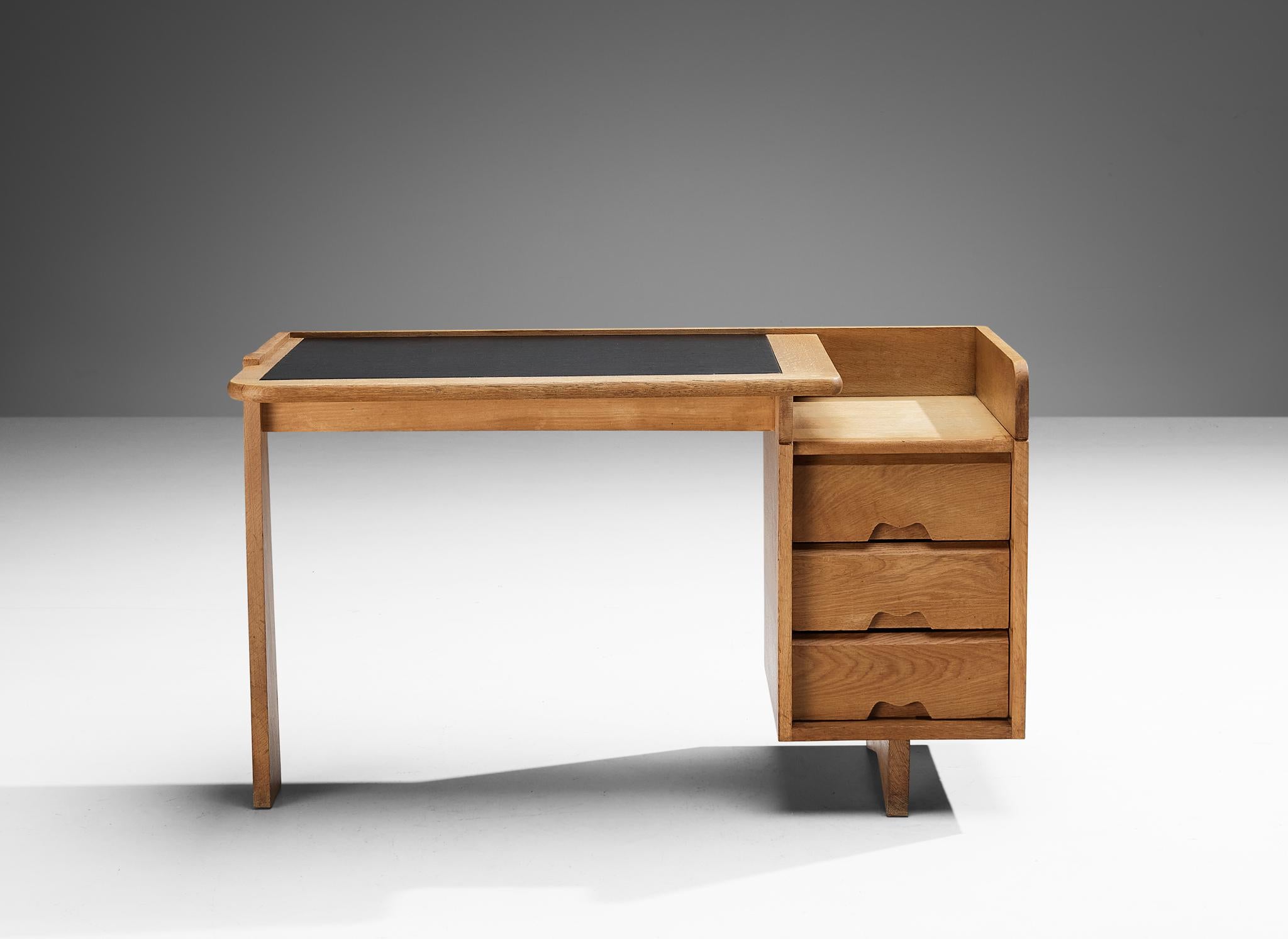 Guillerme & Chambron Writing Desks in Oak and Leather For Sale 5