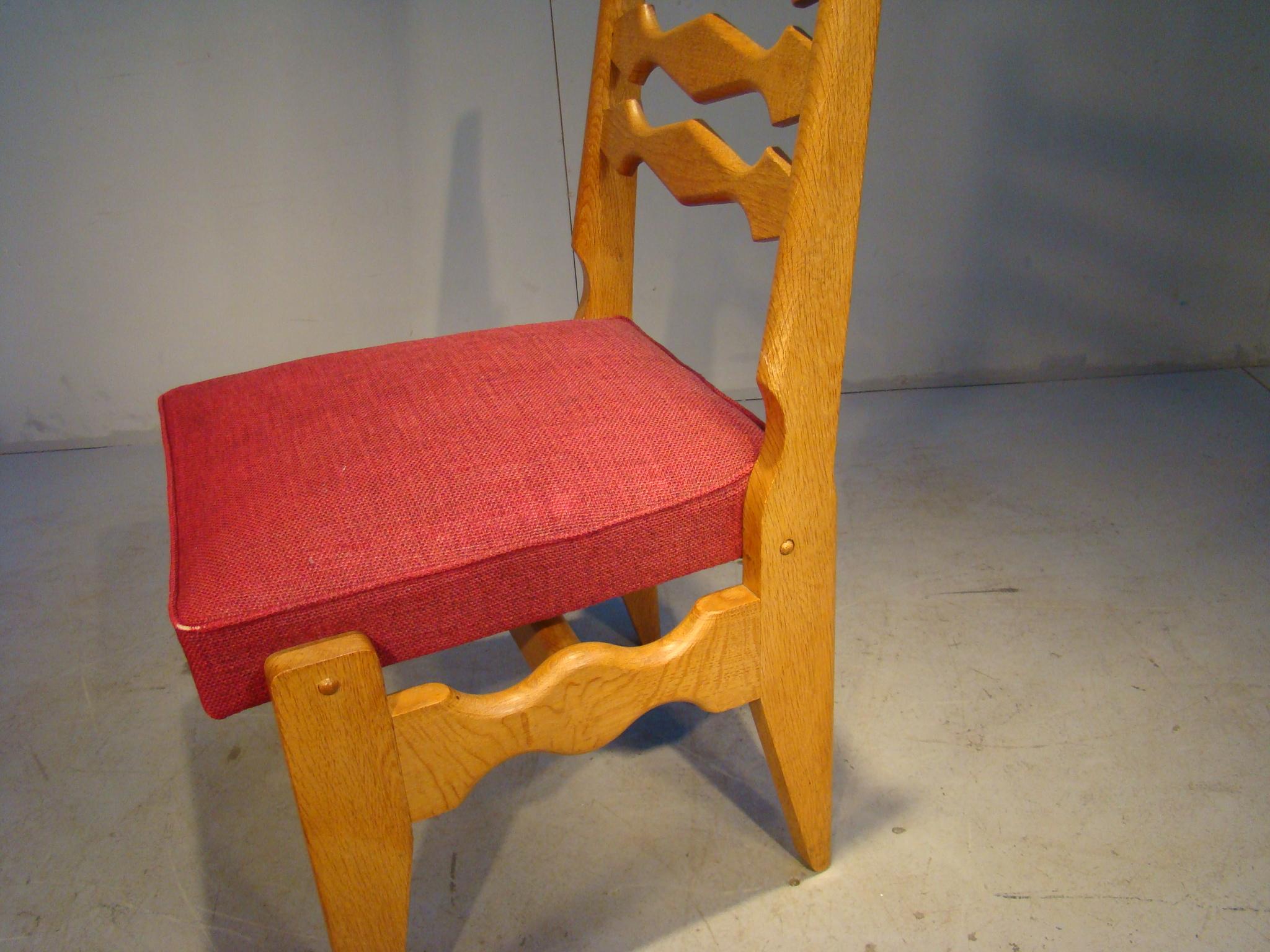 Mid-20th Century Guillerme et Chambron, 18 Chairs in Oak, Edition 