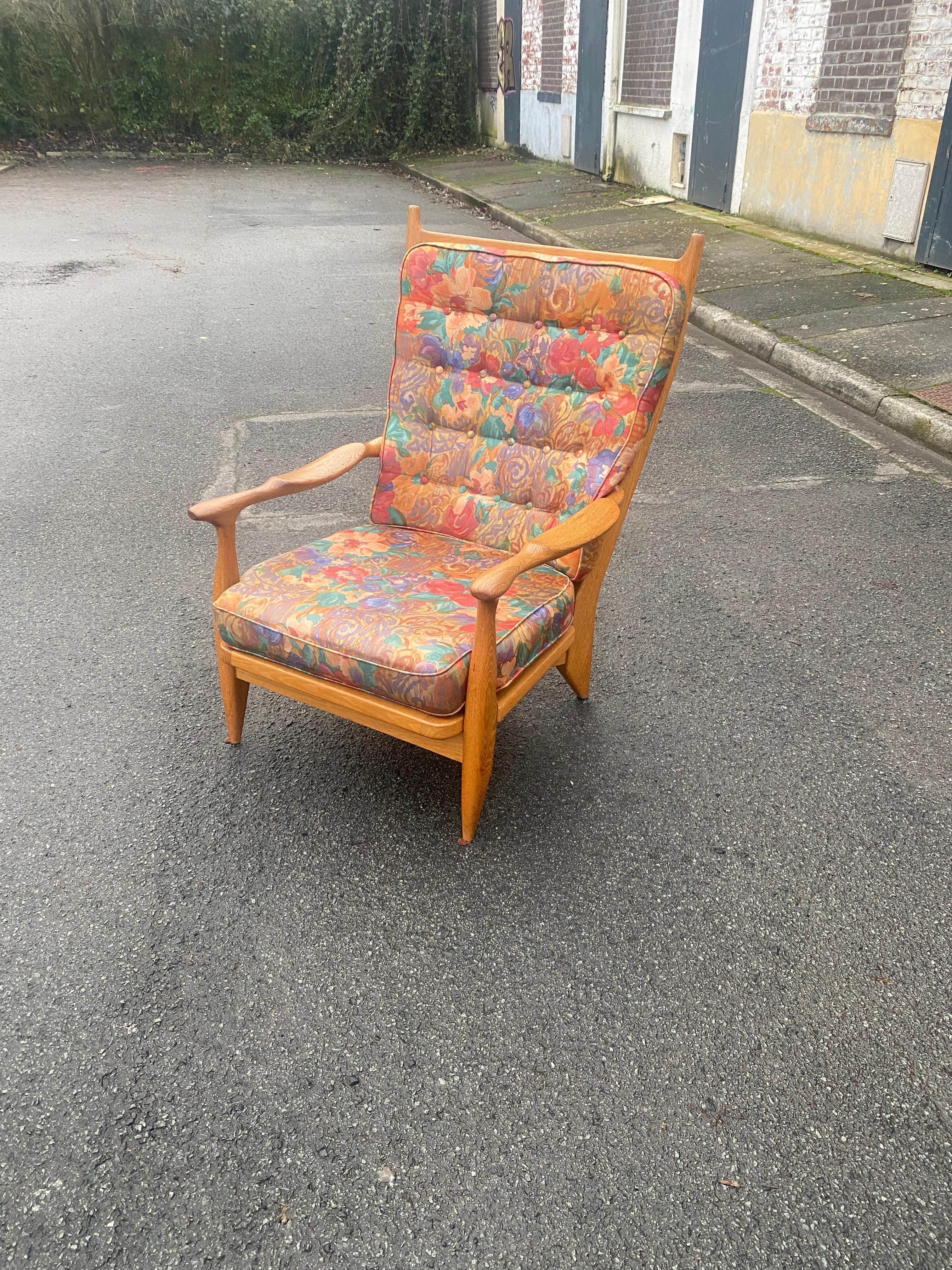 Guillerme et Chambron, 1970 oak armchair edited by Votre Maison.
modele 