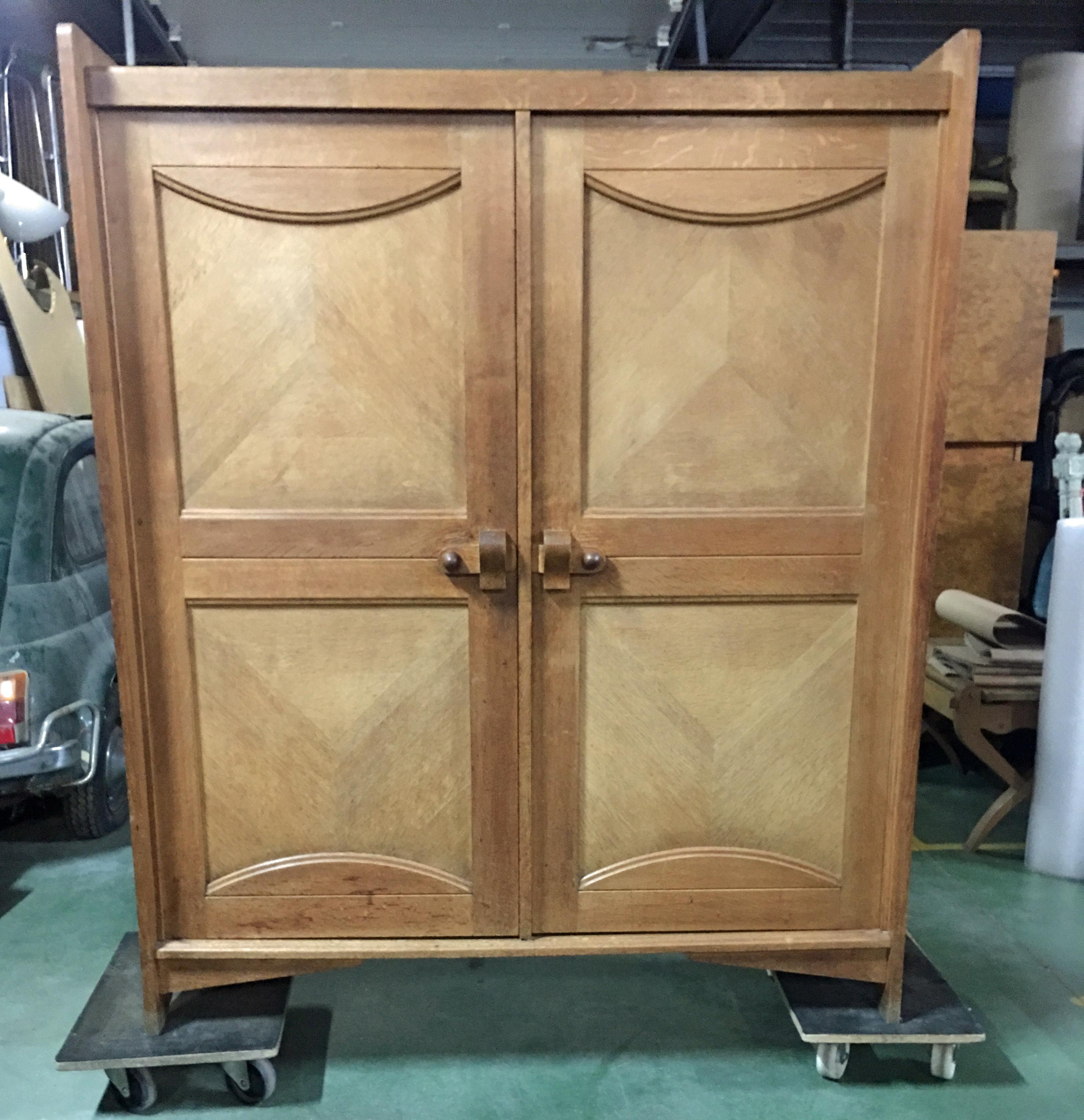 French Guillerme et Chambron, 1960 Oak Wardrobe, Votre Maison Edition