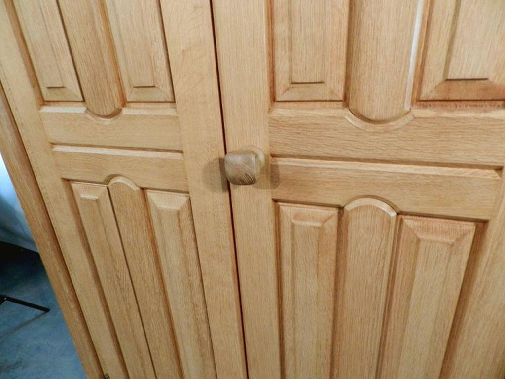 French Guillerme et Chambron, 1970 Oak Dresser, Votre Maison Edition For Sale