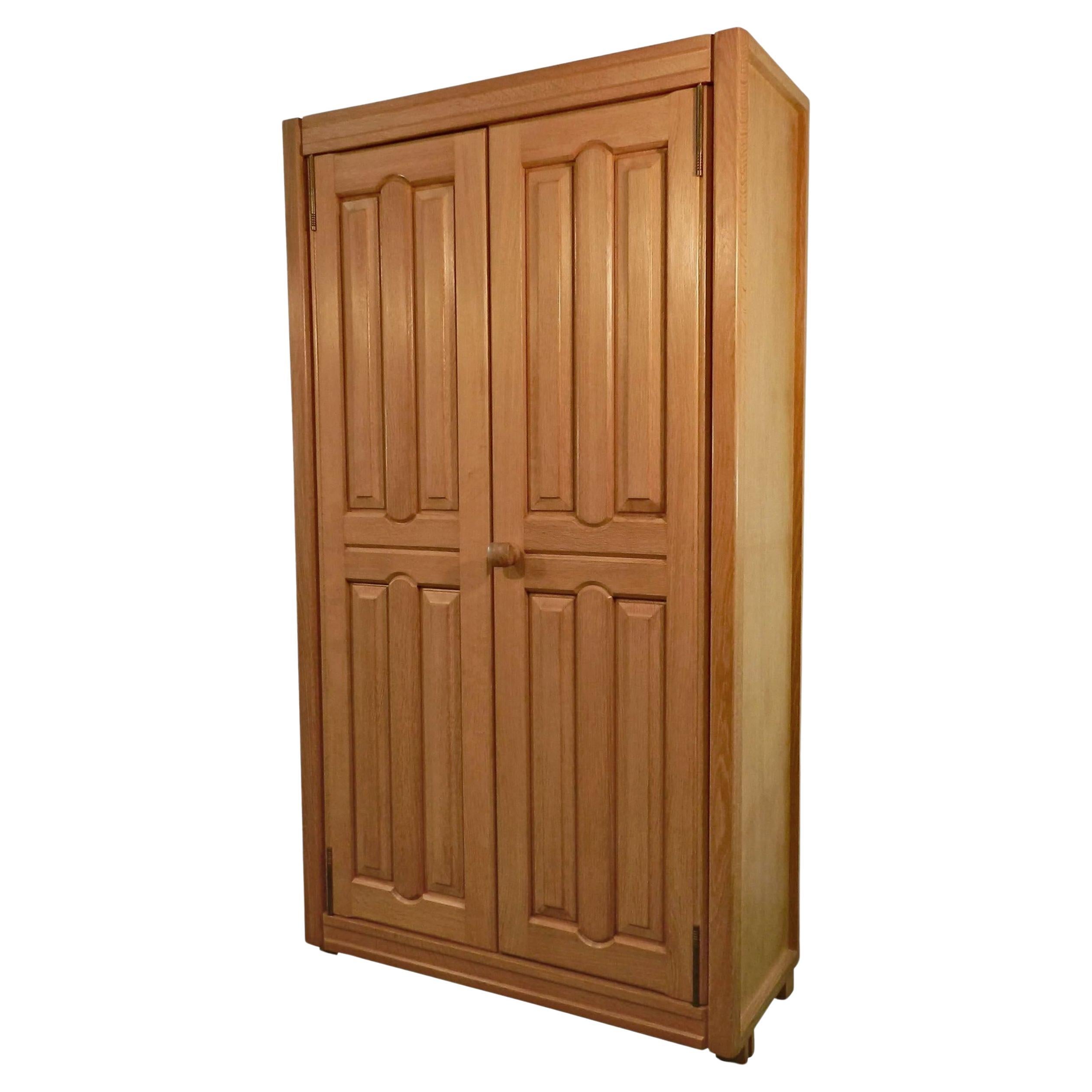 Guillerme et Chambron, 1970 Oak Dresser, Votre Maison Edition