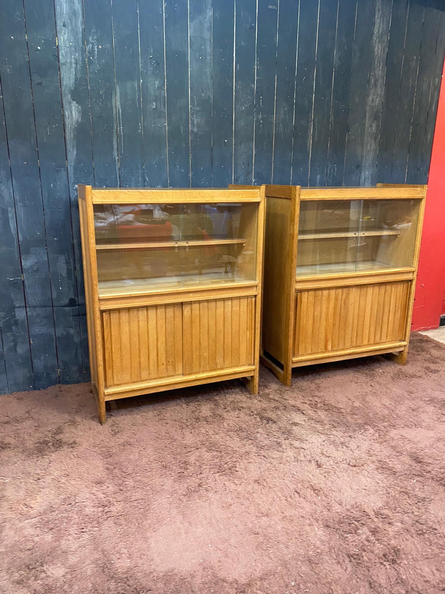 Guillerme et Chambron, 2 Cabinets, in Oak and Glass, Edition Votre Maison For Sale 2