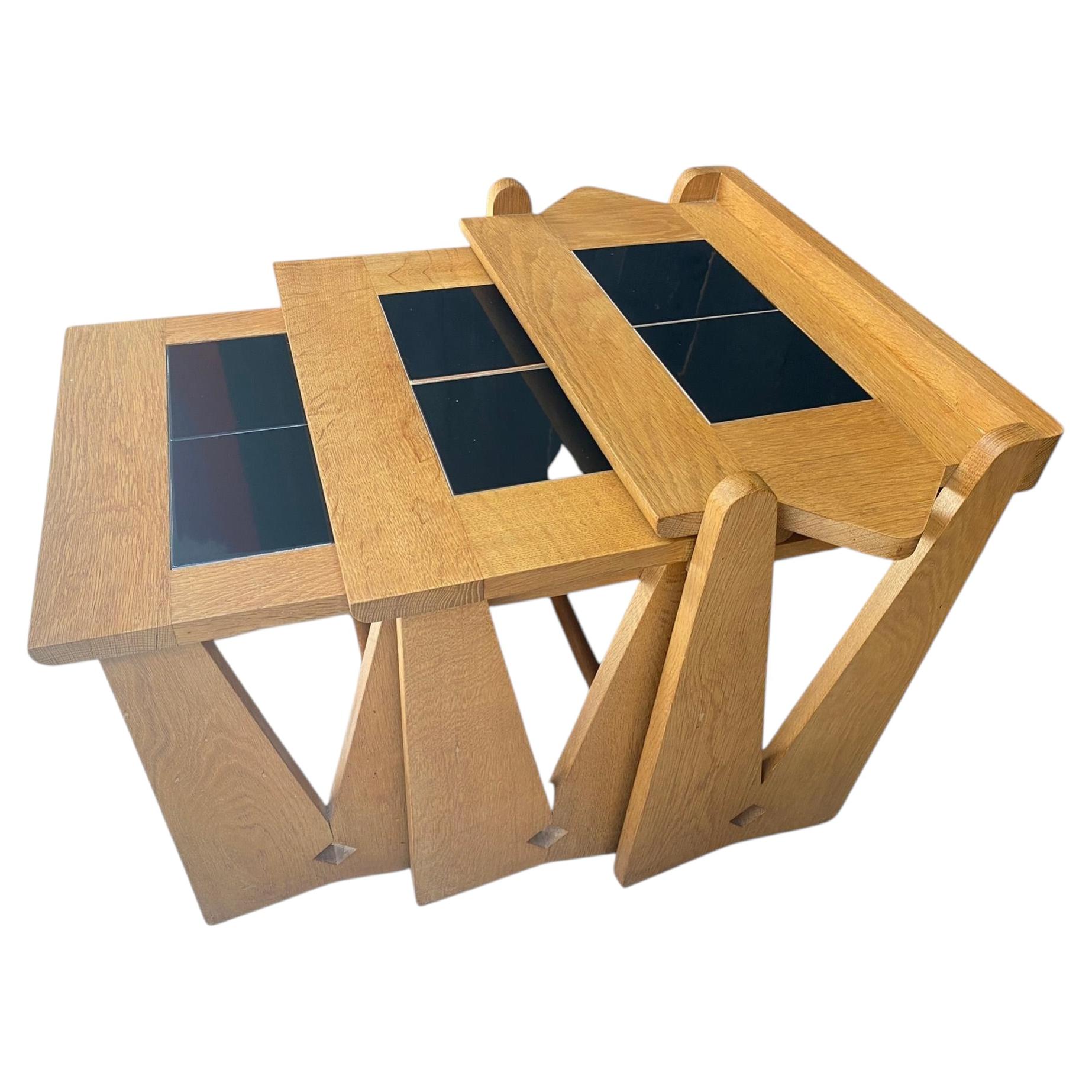 Guillerme et Chambron, 2 sets de 3 tables gigognes Edition Votre Maison