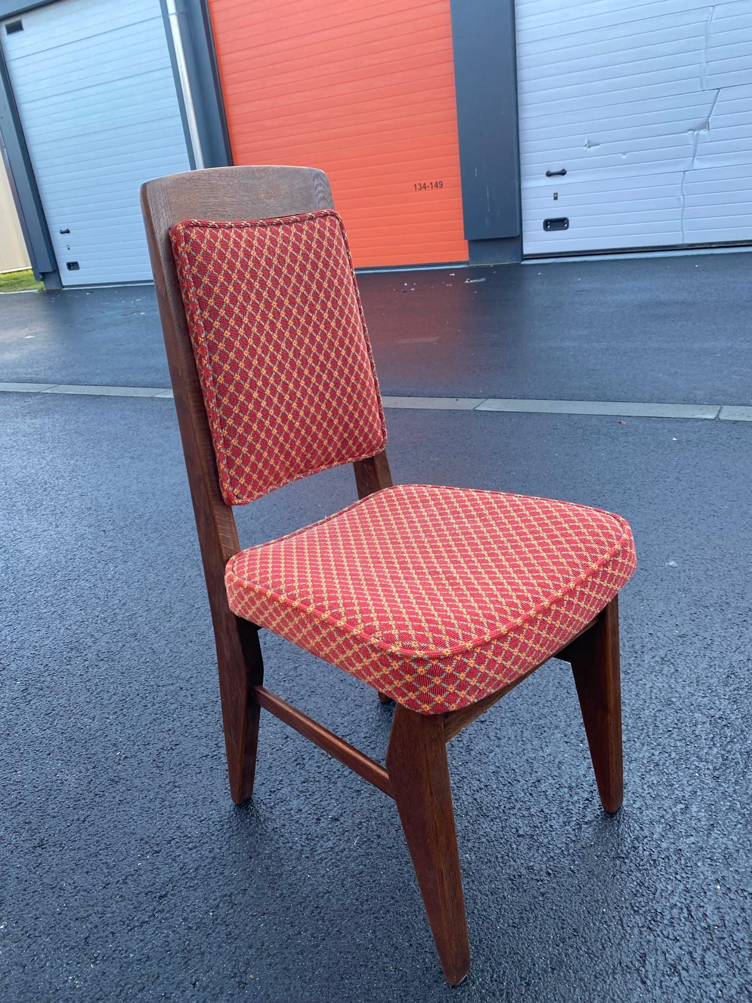 Guillerme et Chambron, 8 oak chairs. Edition Votre Maison, circa 1970.
4 model chairs are also available in another ad
so there are 12 chairs available (8 + 4 because different fabric).

 