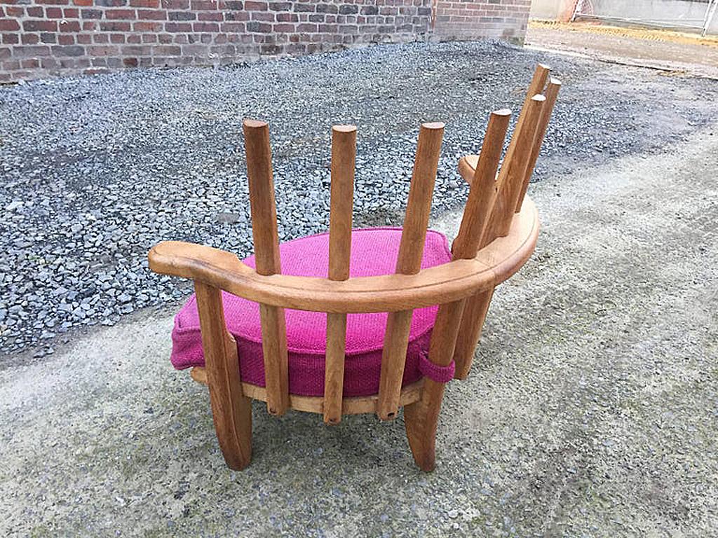 Guillerme et Chambron, une paire  Fauteuil en chêne édité par Votre Maison 1970 en vente 2
