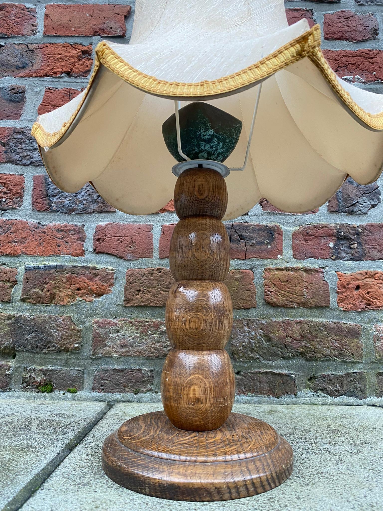 vintage e.t. lamp