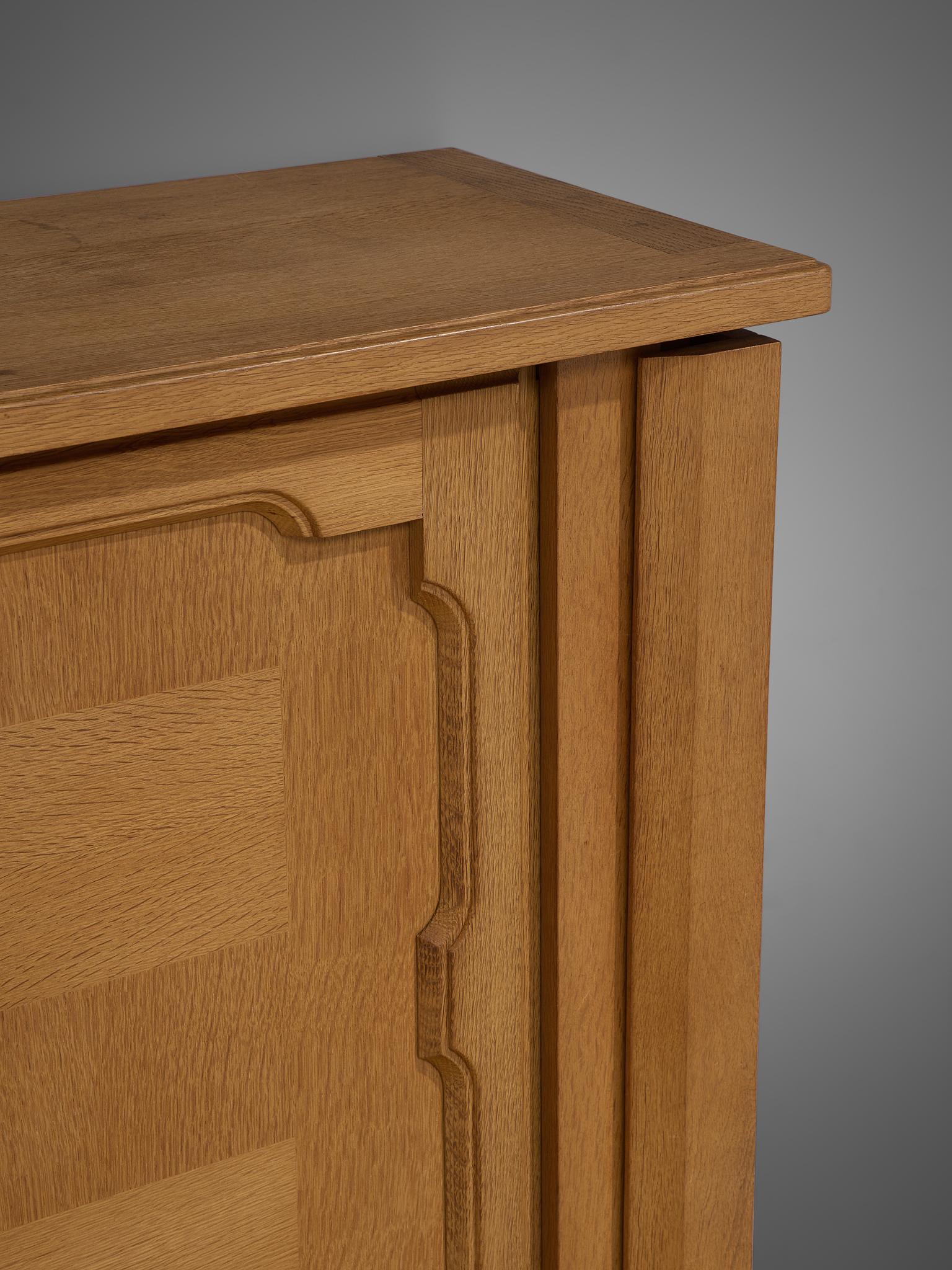 Guillerme et Chambron 'Bouvine' Highboard in Oak 1