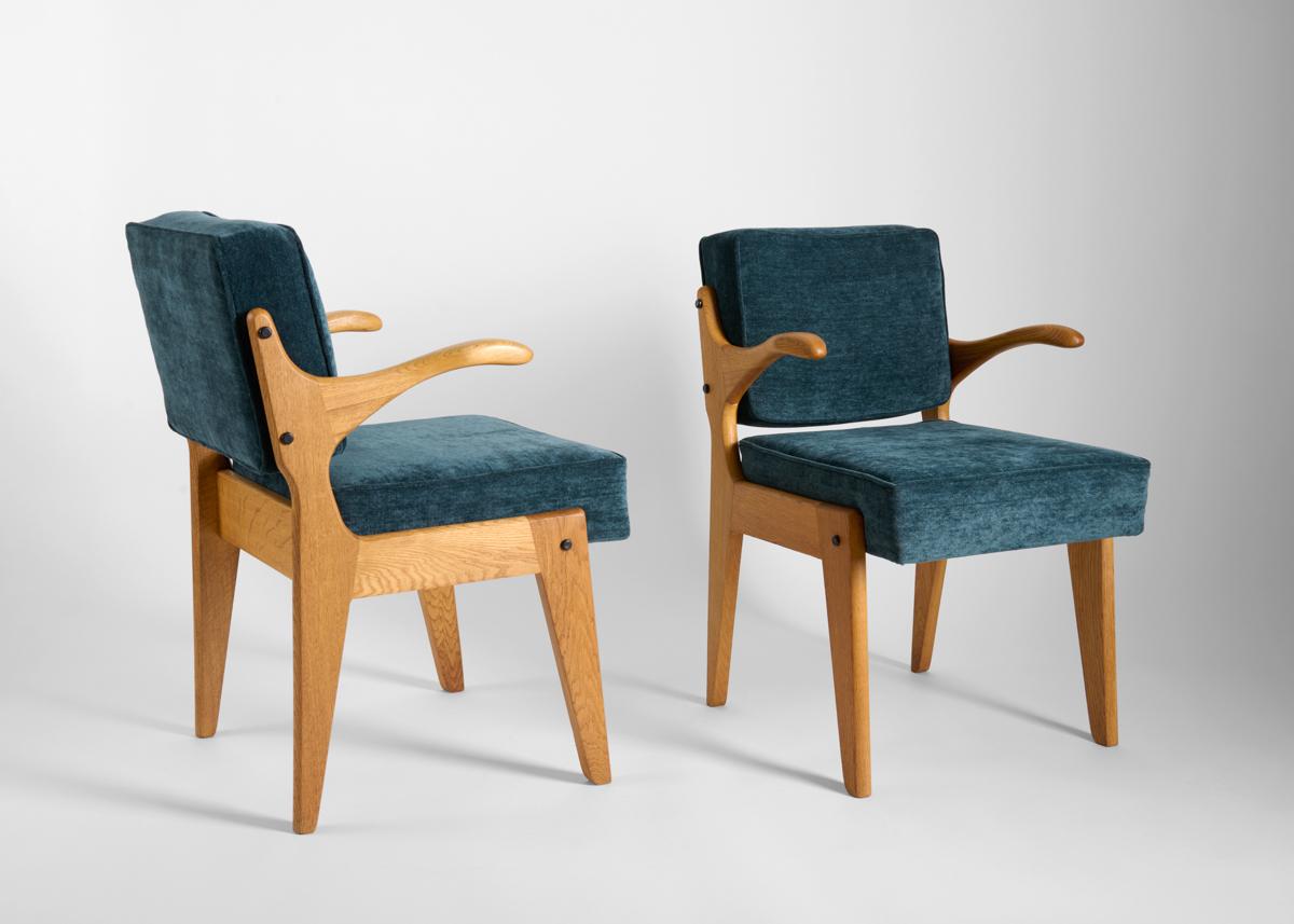 Mid-Century Modern Guillerme et Chambron, Bridge Marius, Pair of Dining Chairs, France, c. 1960 For Sale
