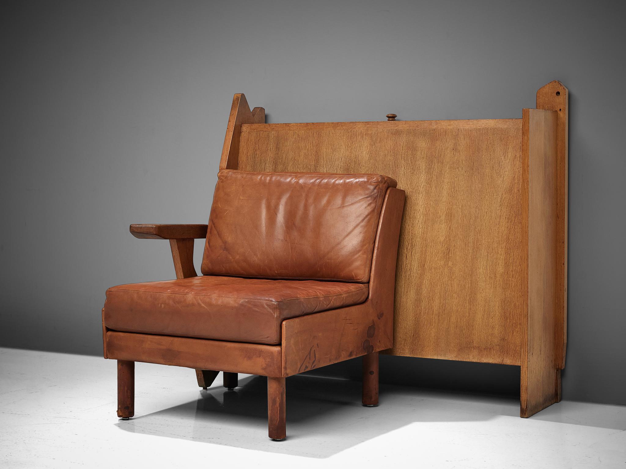 Guillerme & Chambron Lounge Chair with Storage in Oak and Leather For Sale 3