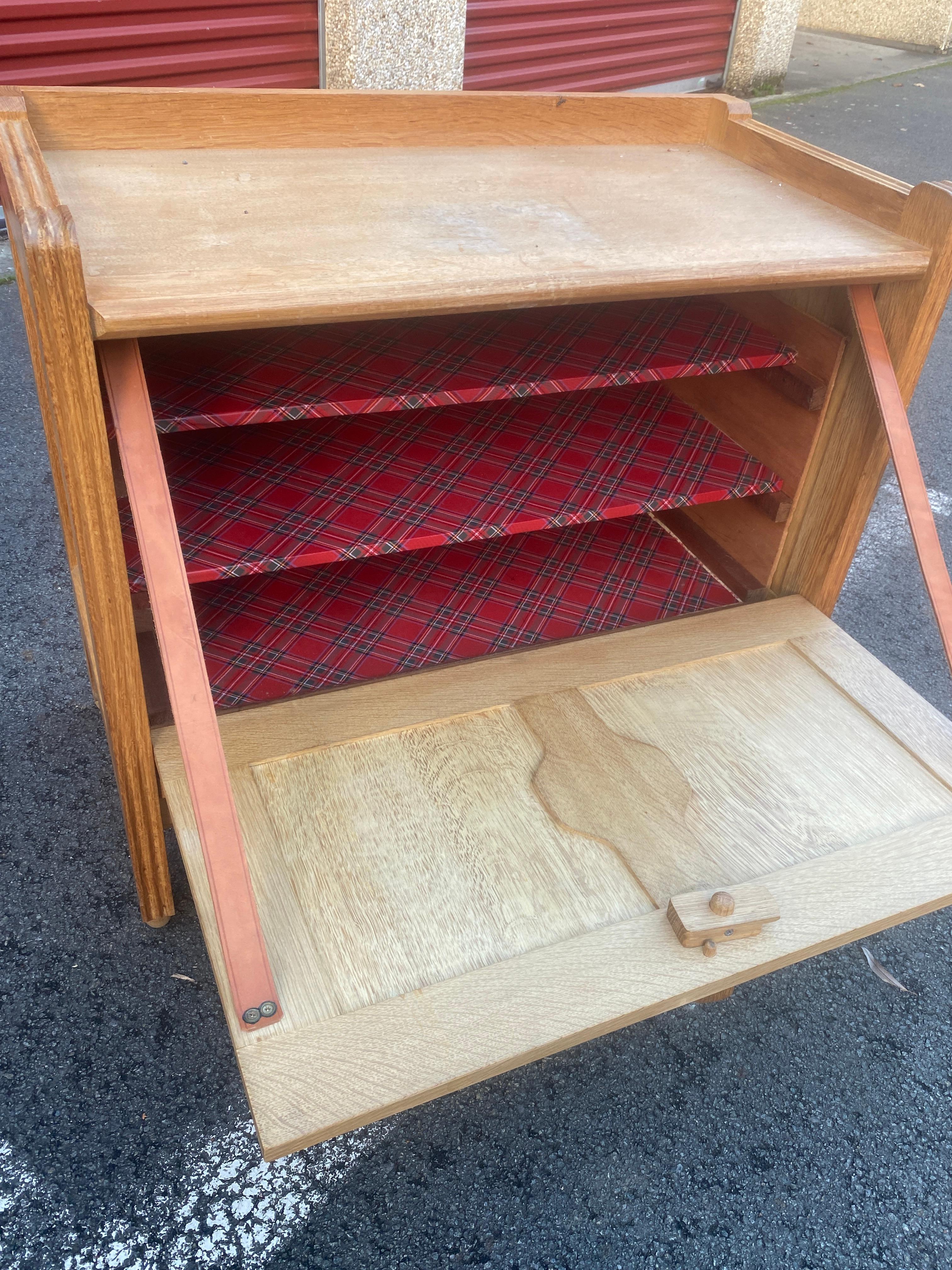 Francese Mobile Guillerme et Chambron in Oak in vendita