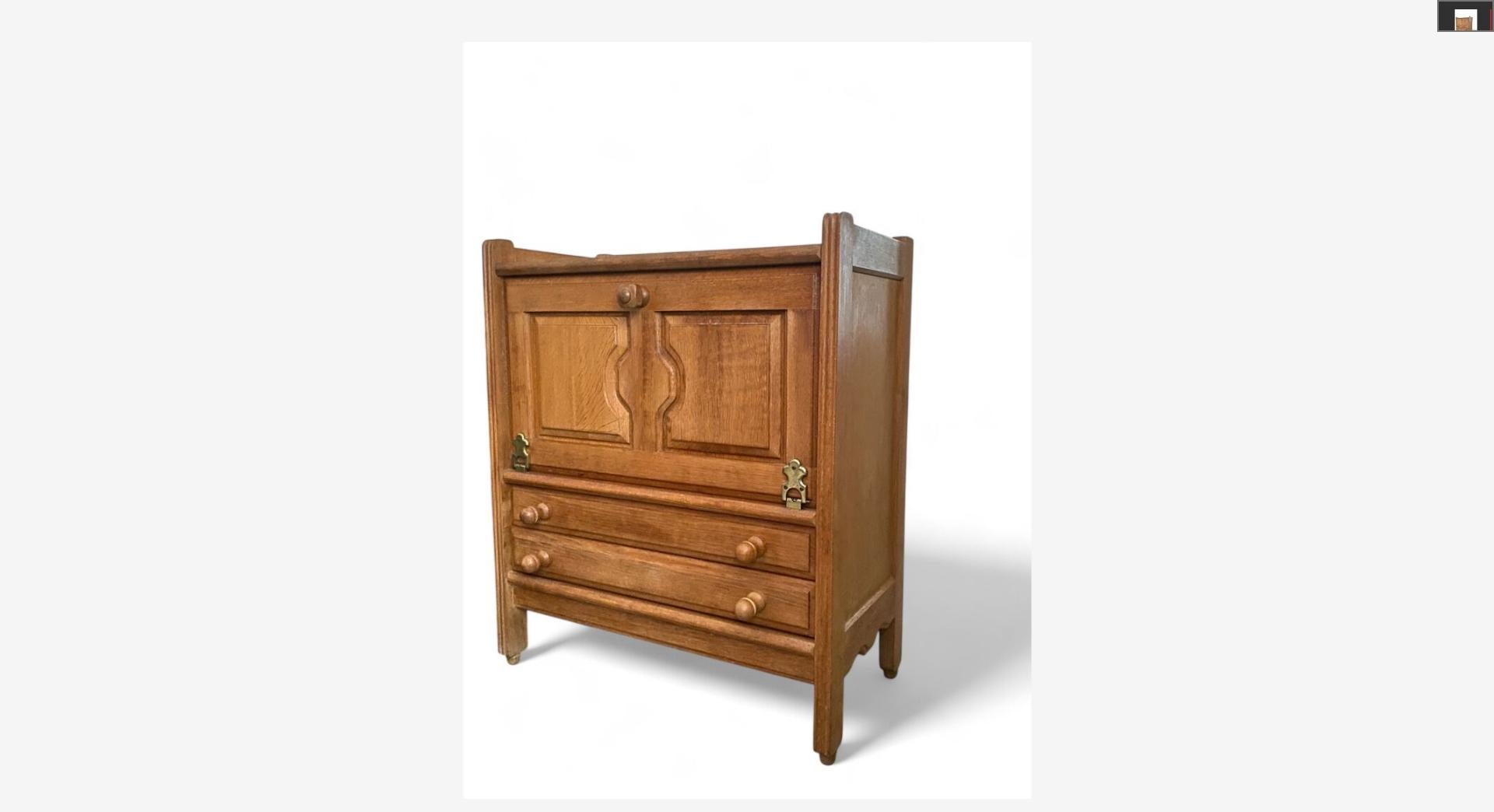 XX secolo Mobile Guillerme et Chambron in Oak in vendita