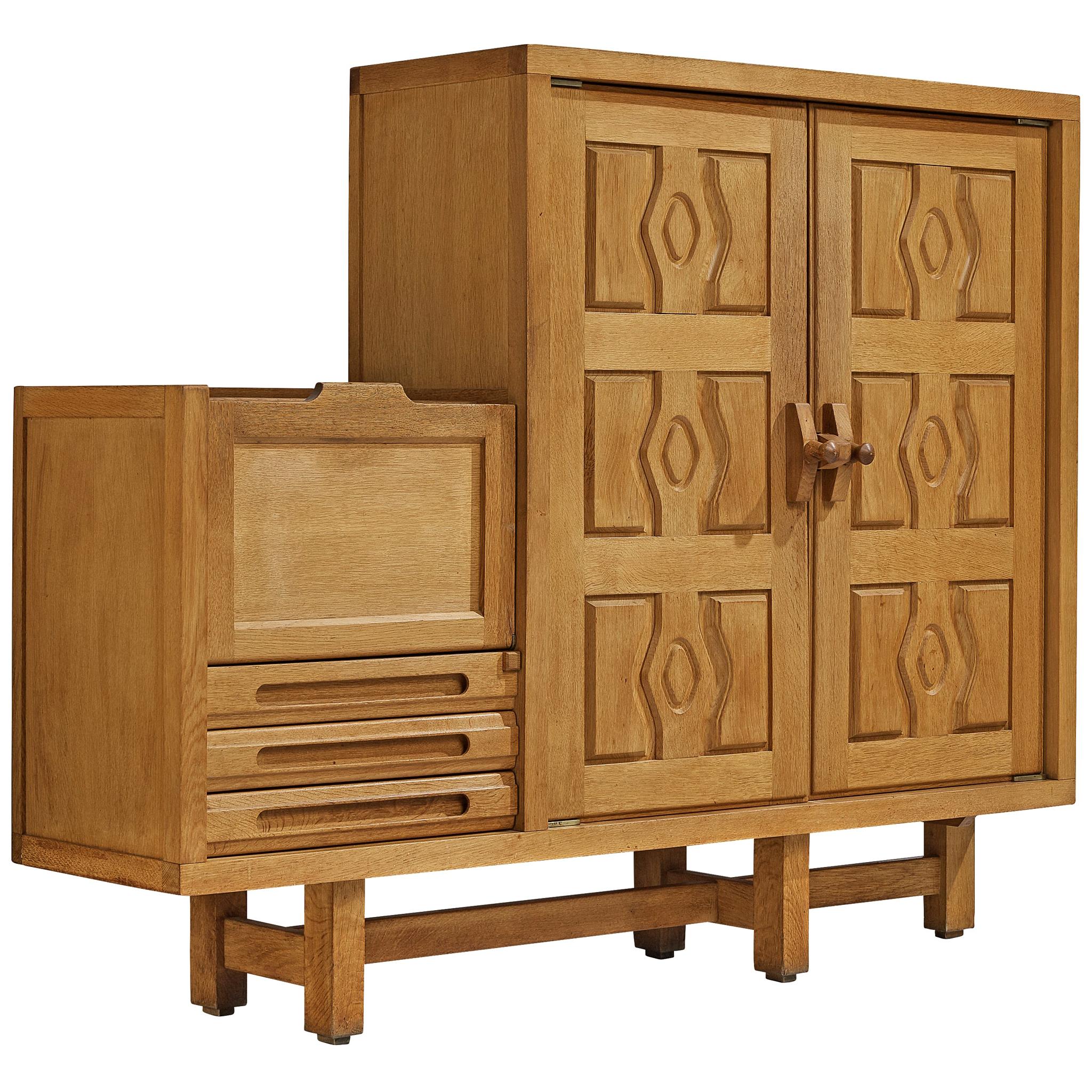 Guillerme et Chambron Cabinet 'Thierry' in Oak