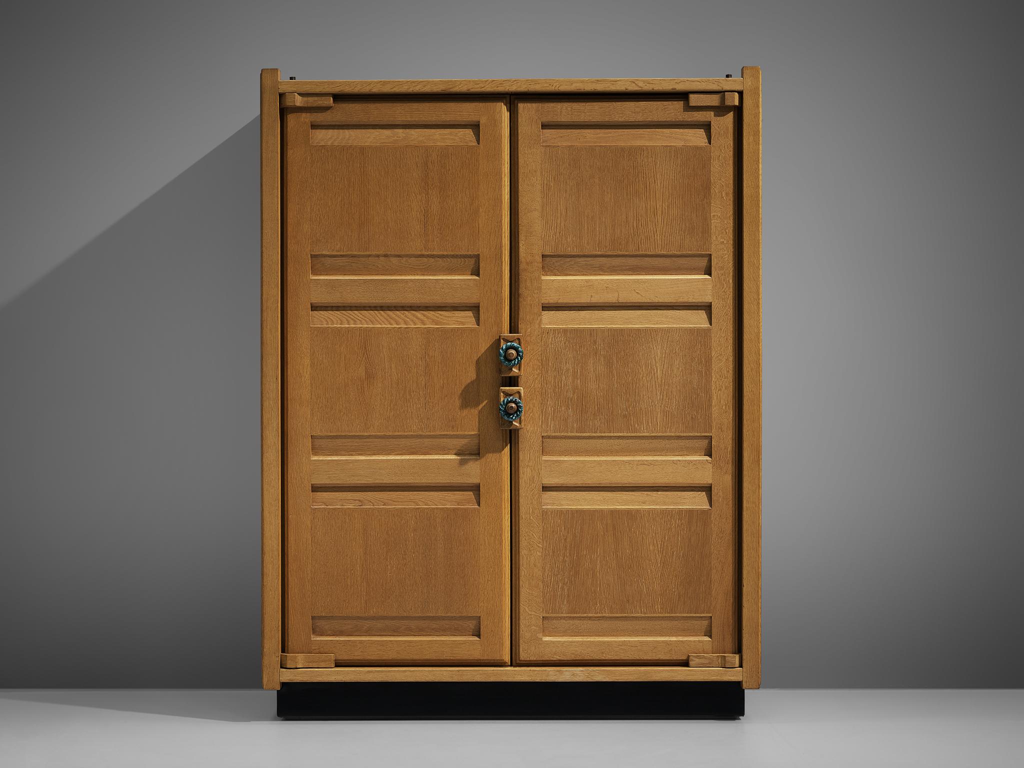 Guillerme et Chambron Cabinet with Ceramic Handles In Good Condition In Waalwijk, NL
