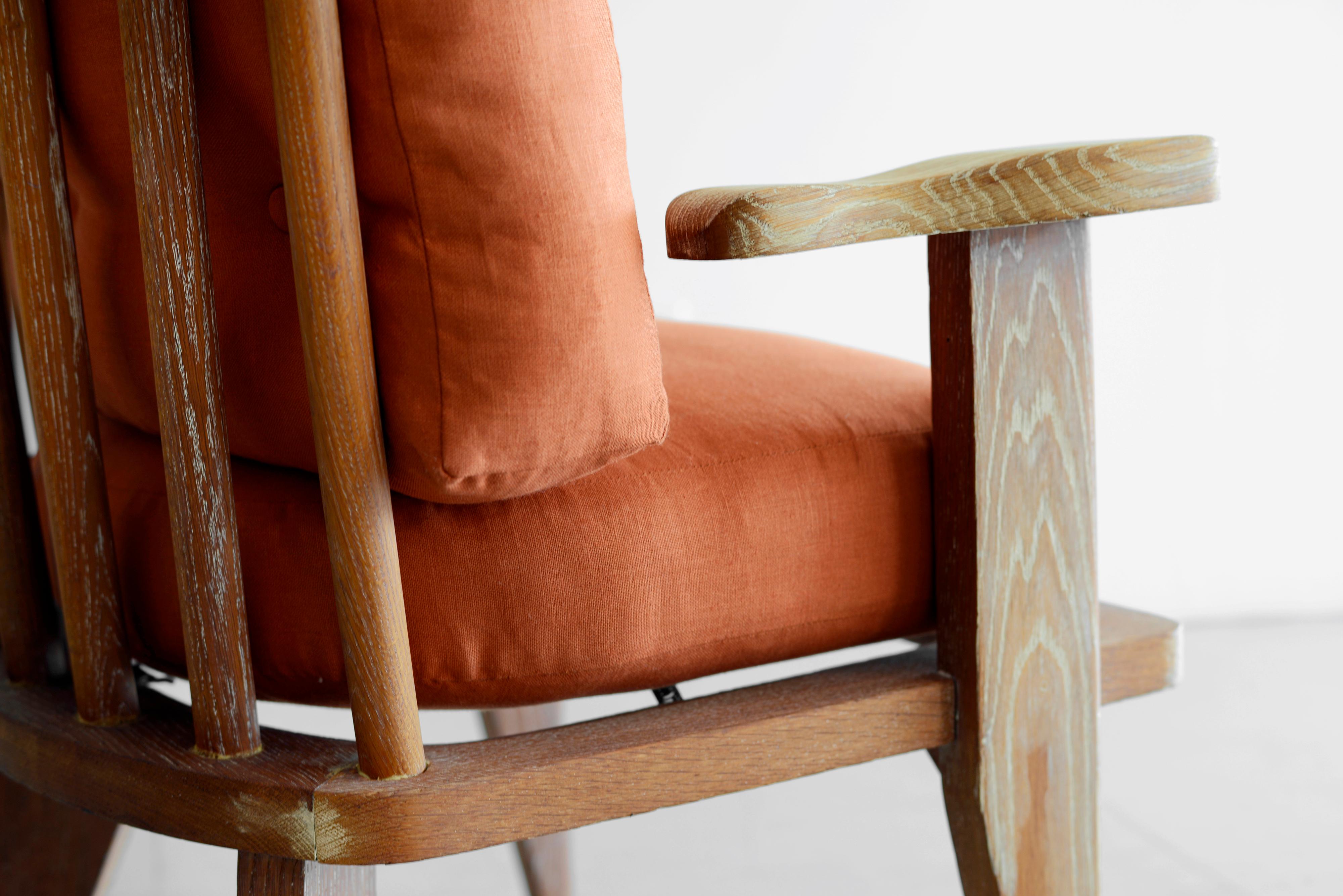 Linen Guillerme et Chambron Chair