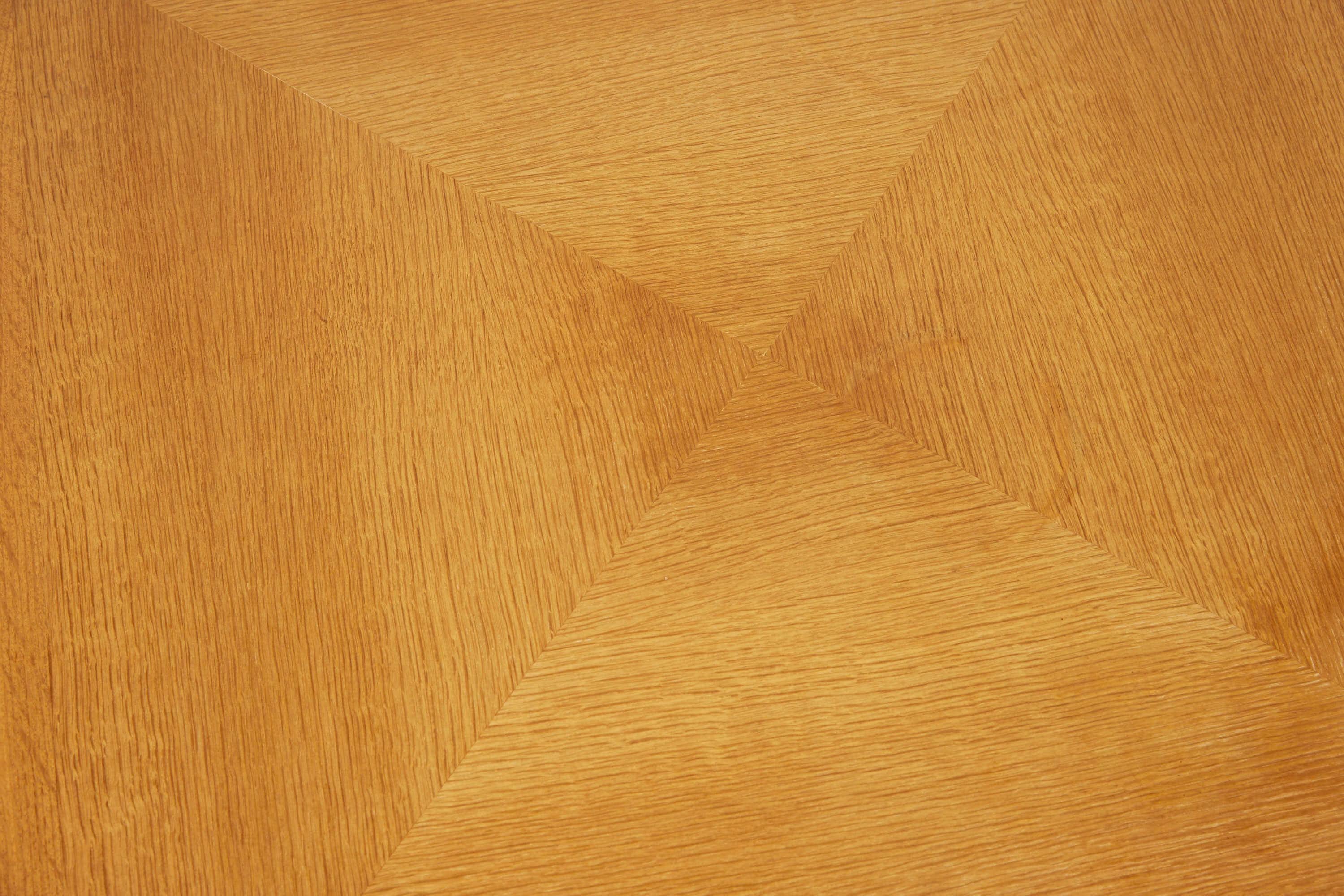 Guillerme et Chambron Table 1995 4