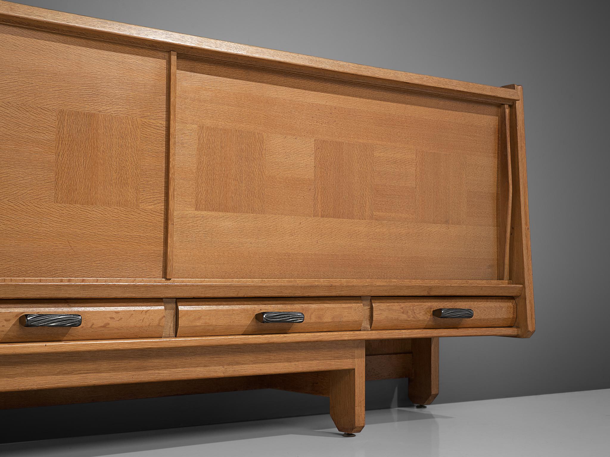 Mid-20th Century Guillerme et Chambron Credenza with Sliding Doors in Oak