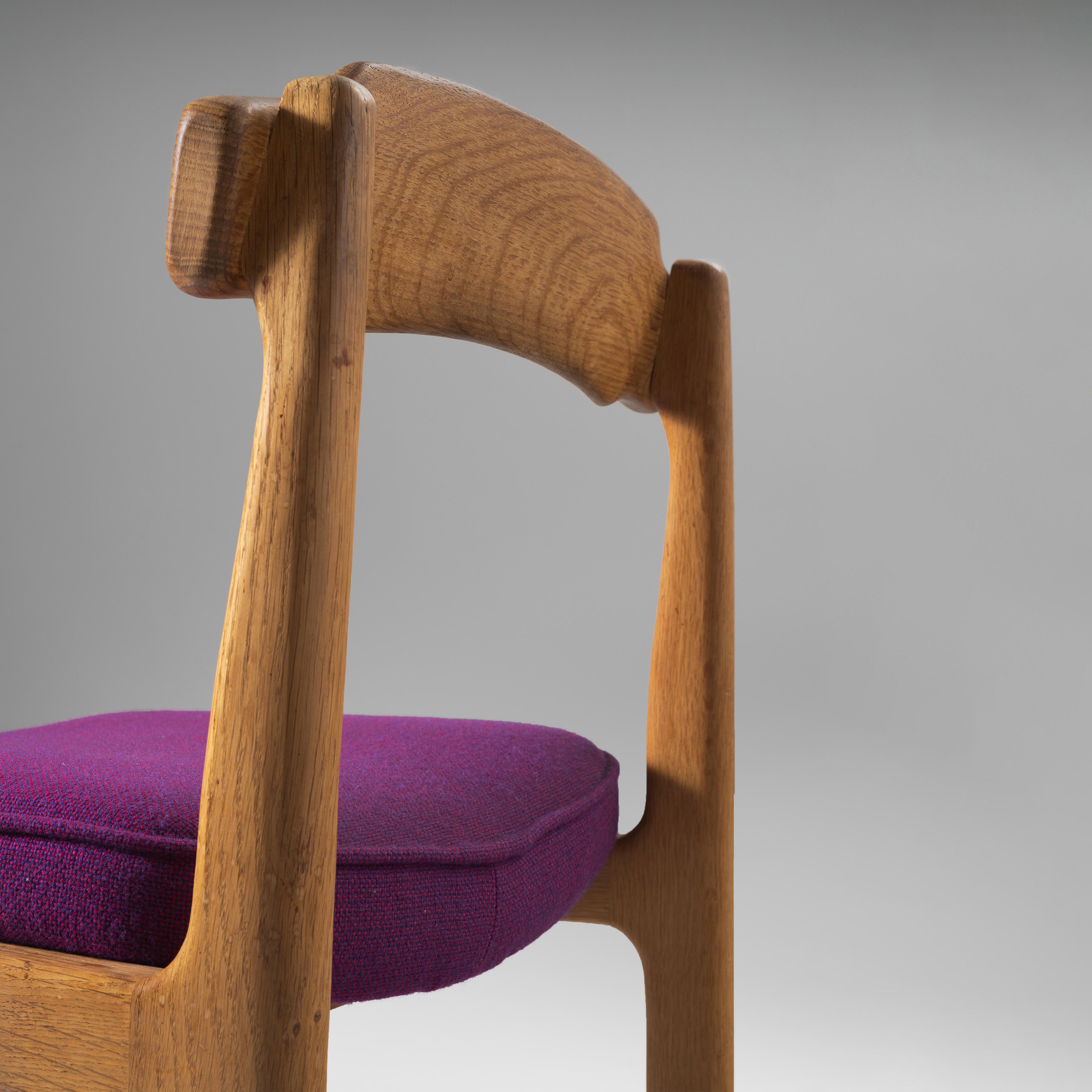 Mid-20th Century Guillerme & Chambron Set of Four Dining Chairs in Oak and Purple Upholstery  For Sale