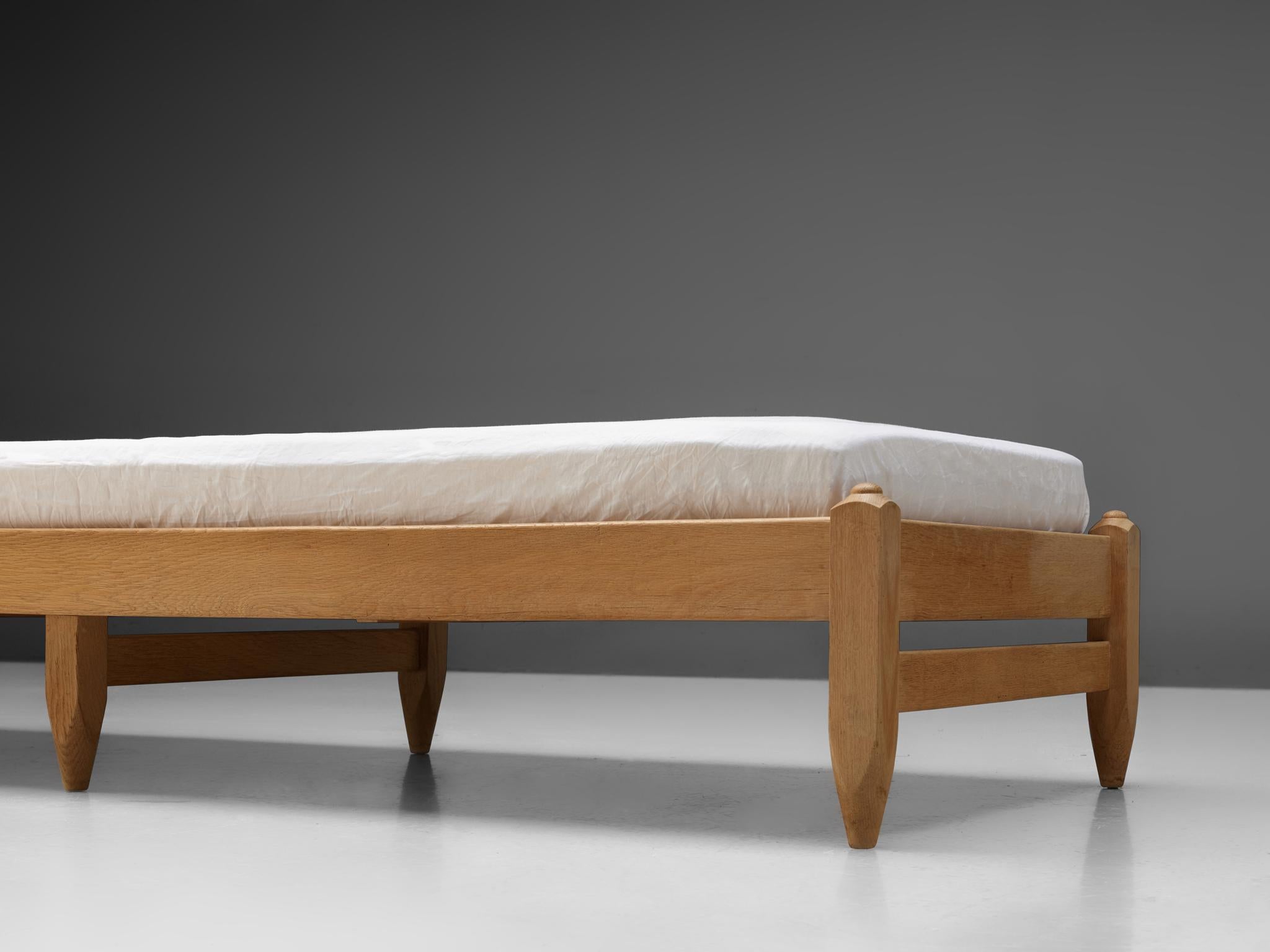 Mid-Century Modern Guillerme et Chambron Daybed in Oak