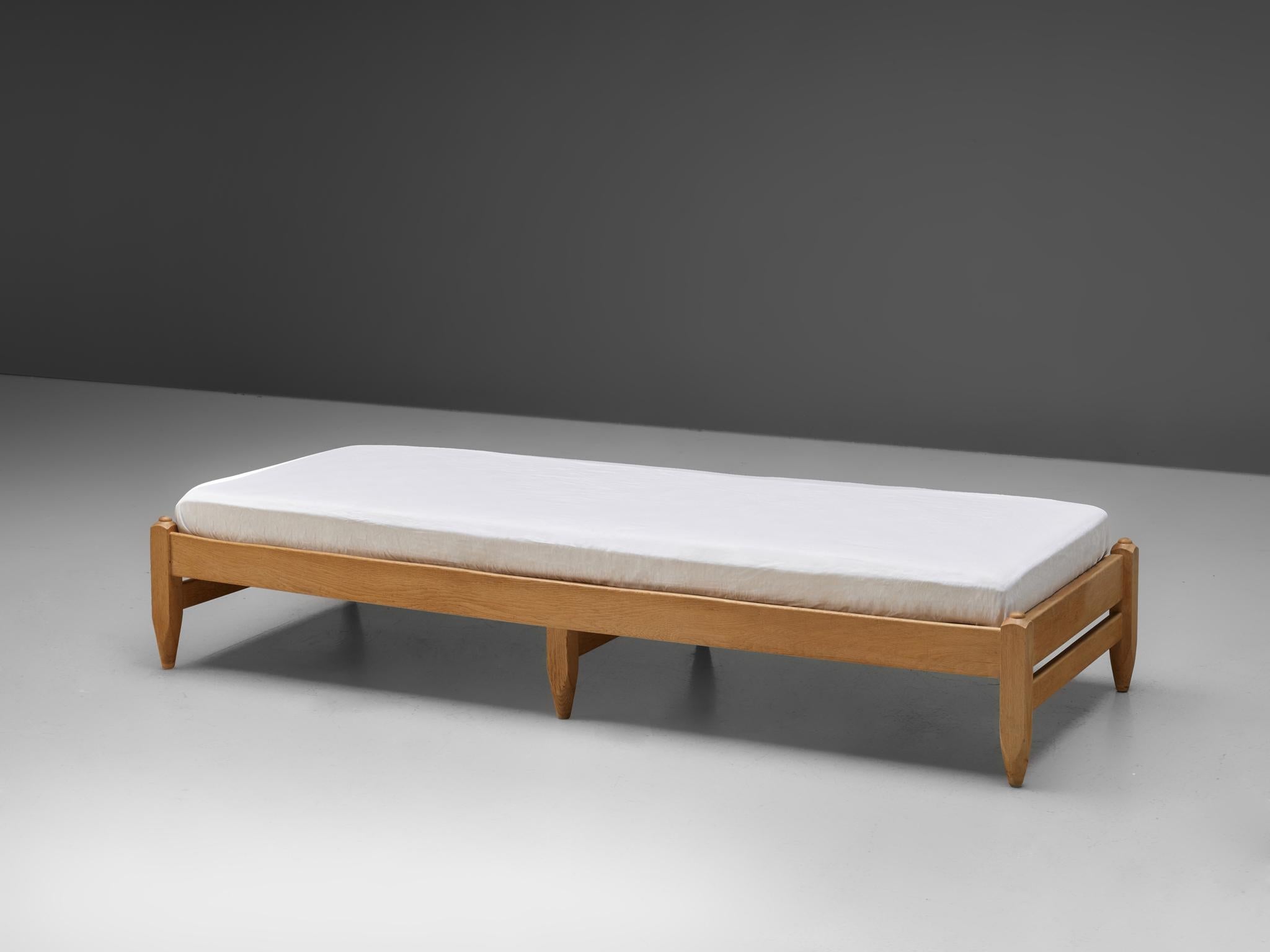 French Guillerme et Chambron Daybed in Oak