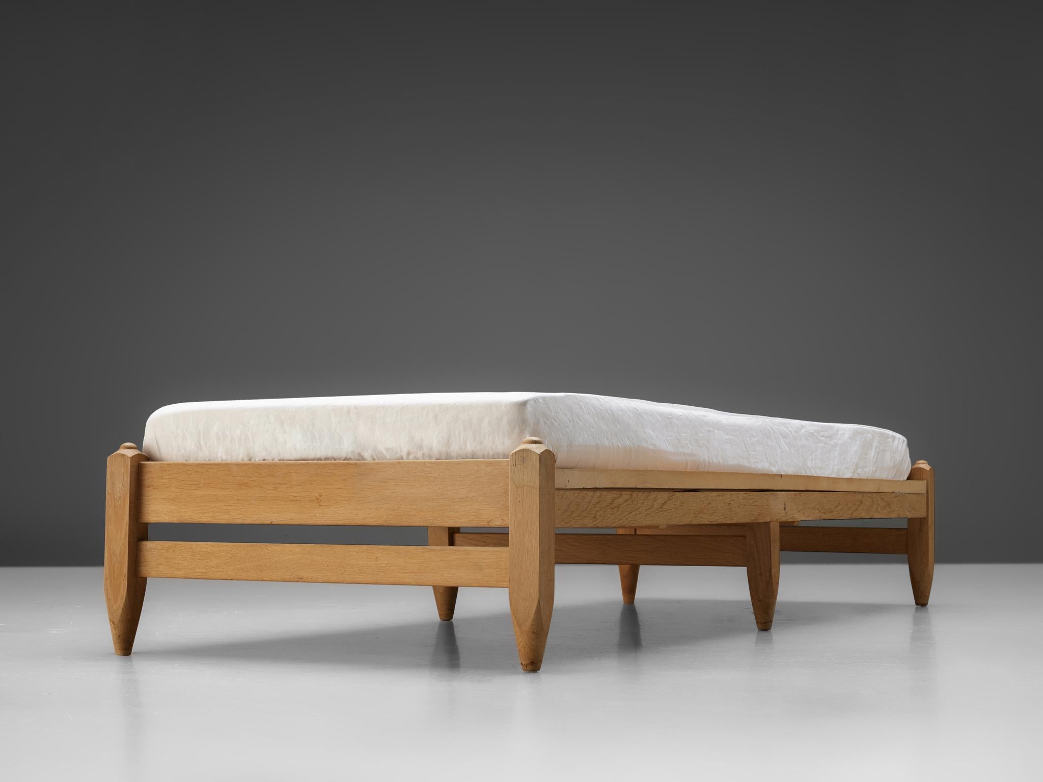 Guillerme et Chambron Daybed in Oak 2
