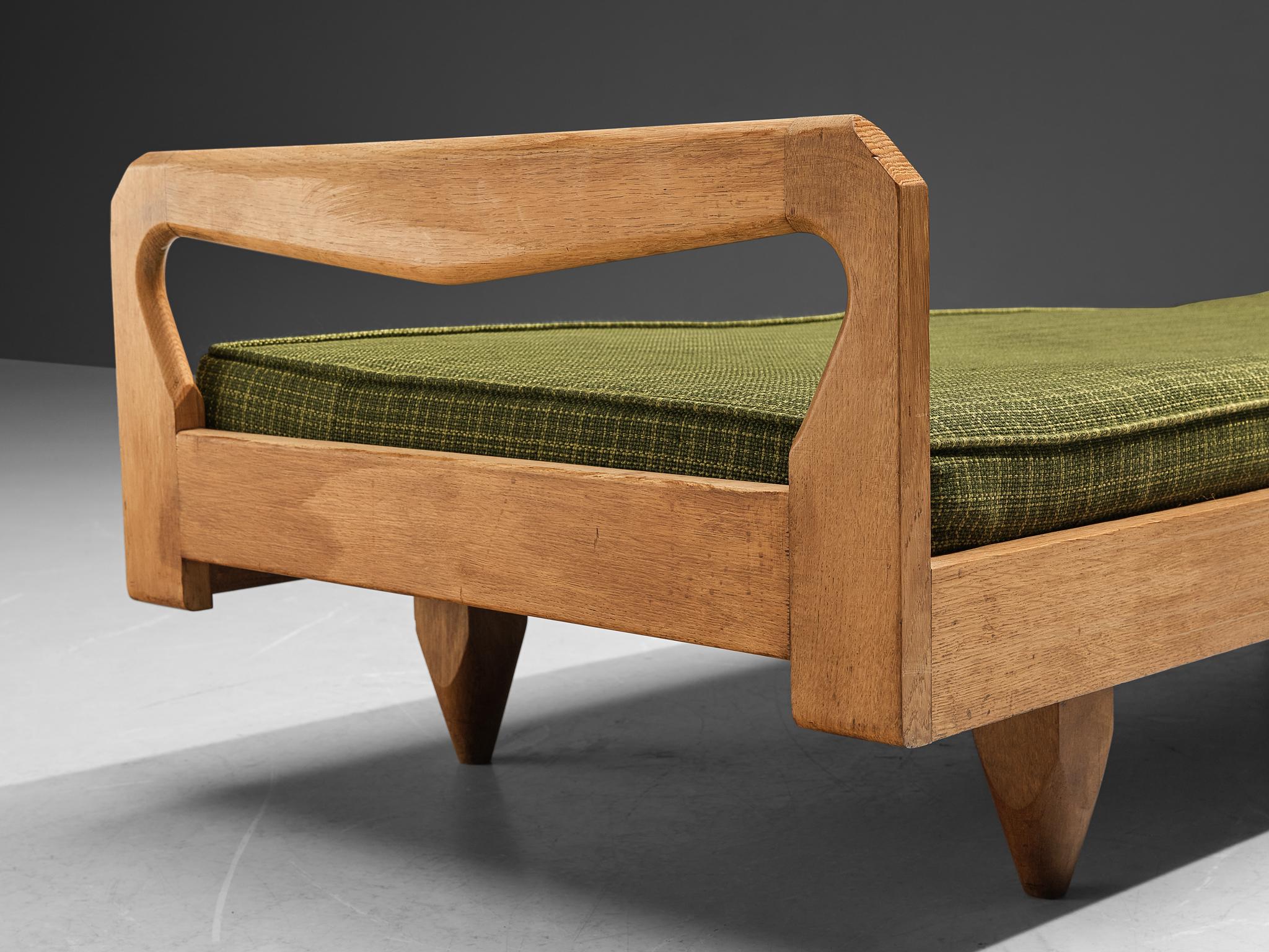French Guillerme & Chambron Daybed with Sidetable in Oak and Green Upholstery For Sale