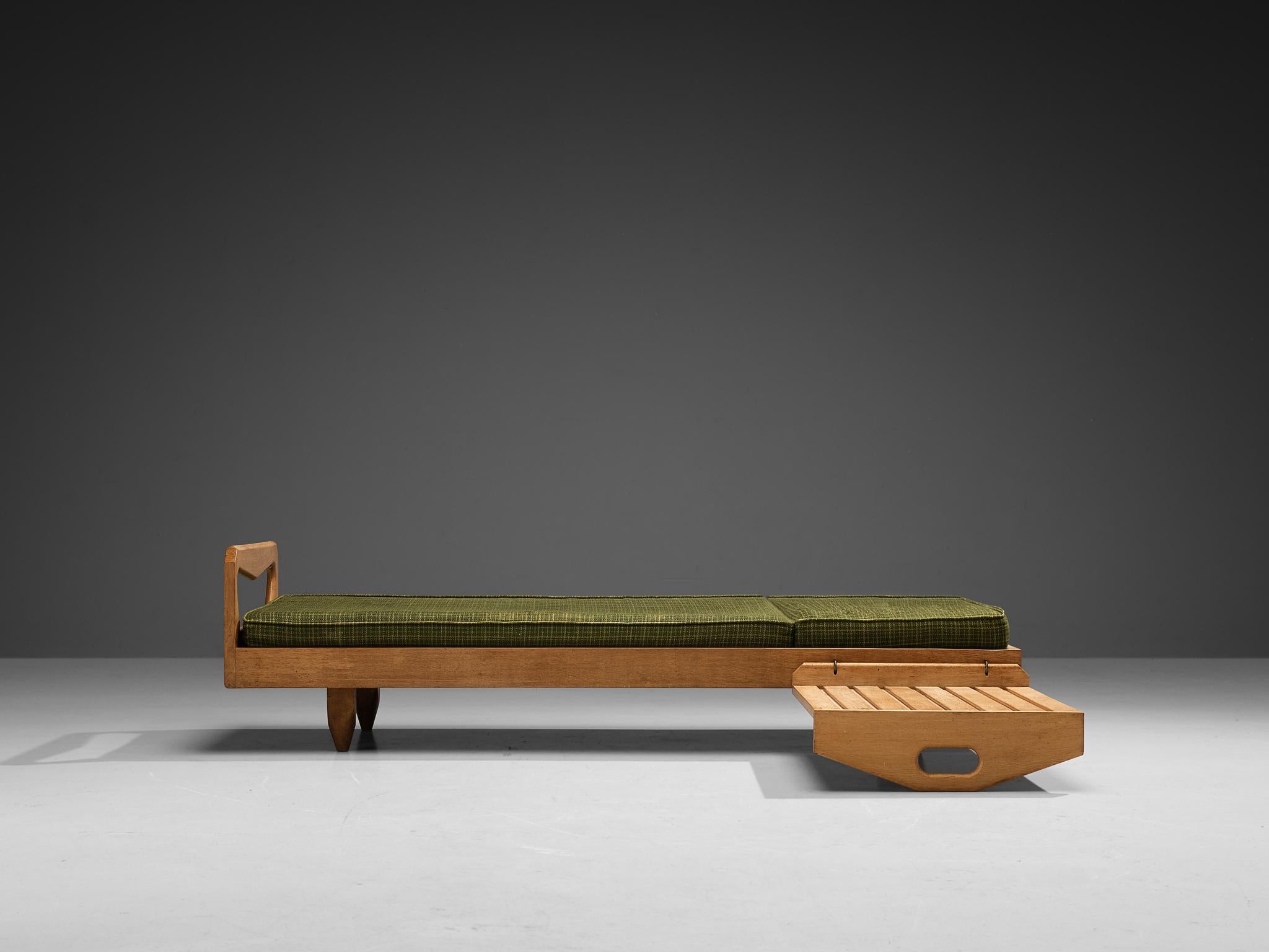 Guillerme & Chambron Daybed with Sidetable in Oak and Green Upholstery For Sale 2